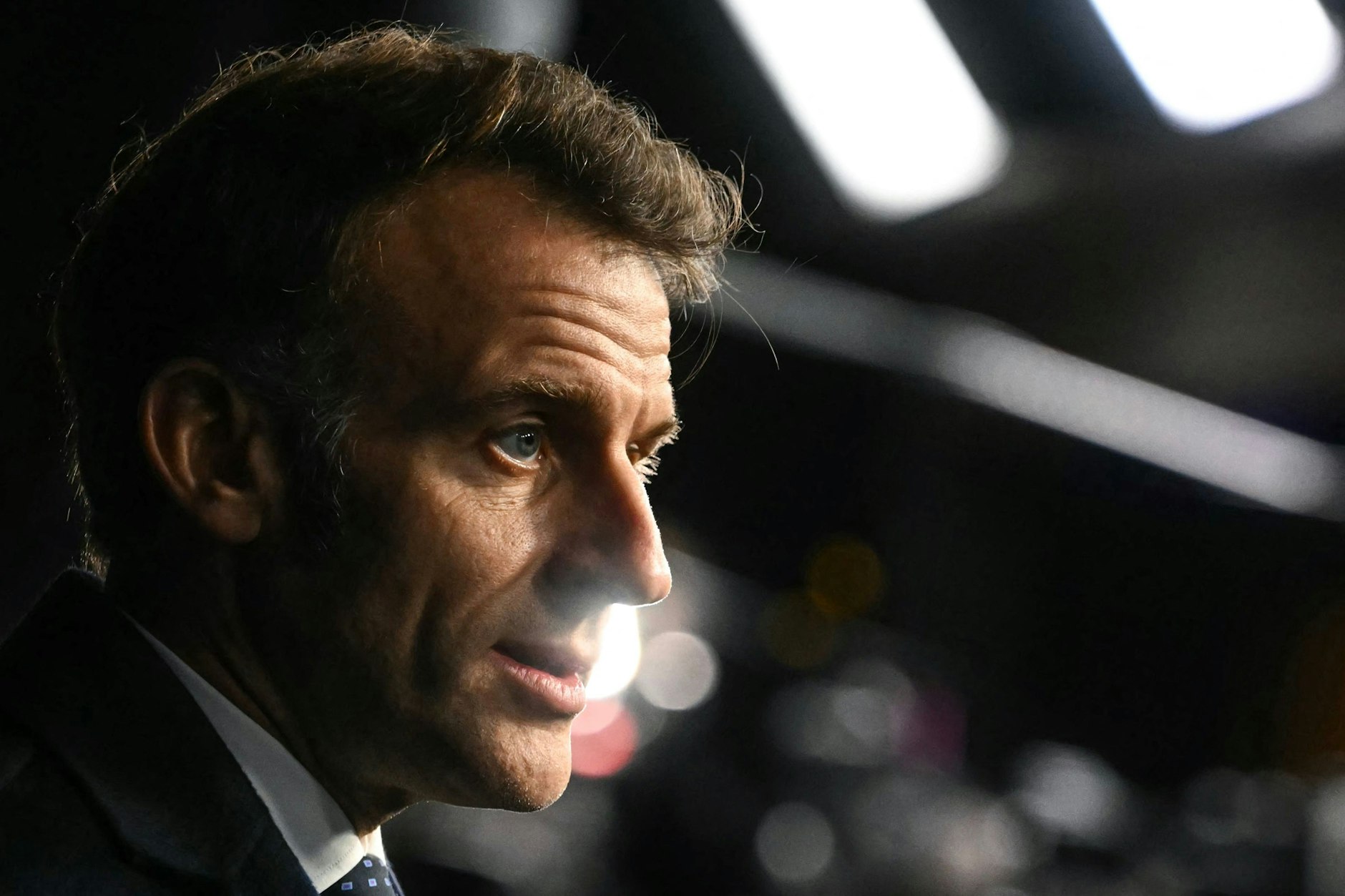 Frankreichs Präsident Emmanuel Macron reagierte im Onlinedienst X auf den Tod eines 23-Jährigen in Lyon.