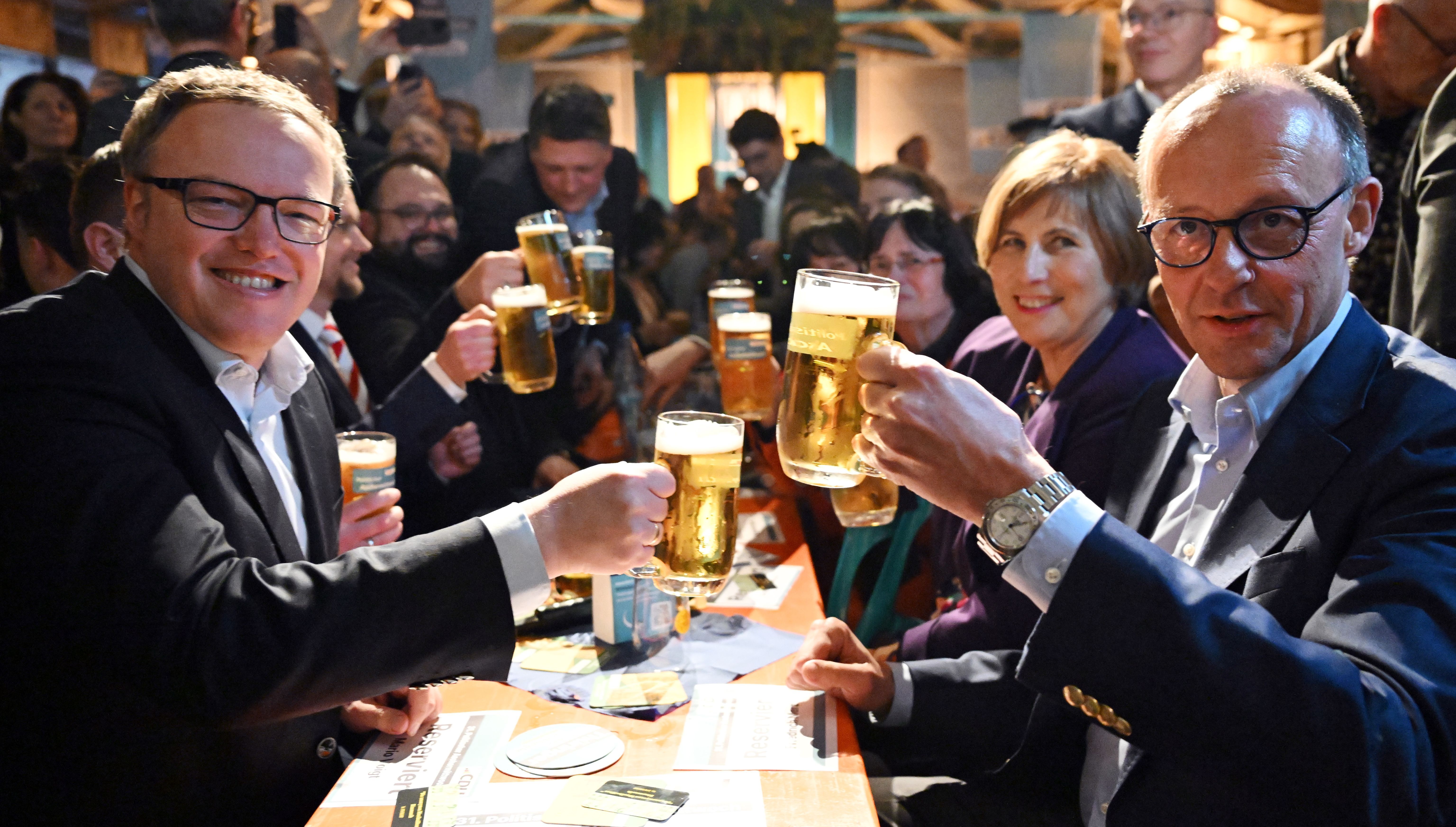 CDU-Parteitag: Merz ordnet Alkoholverbot während der Antragsberatungen an