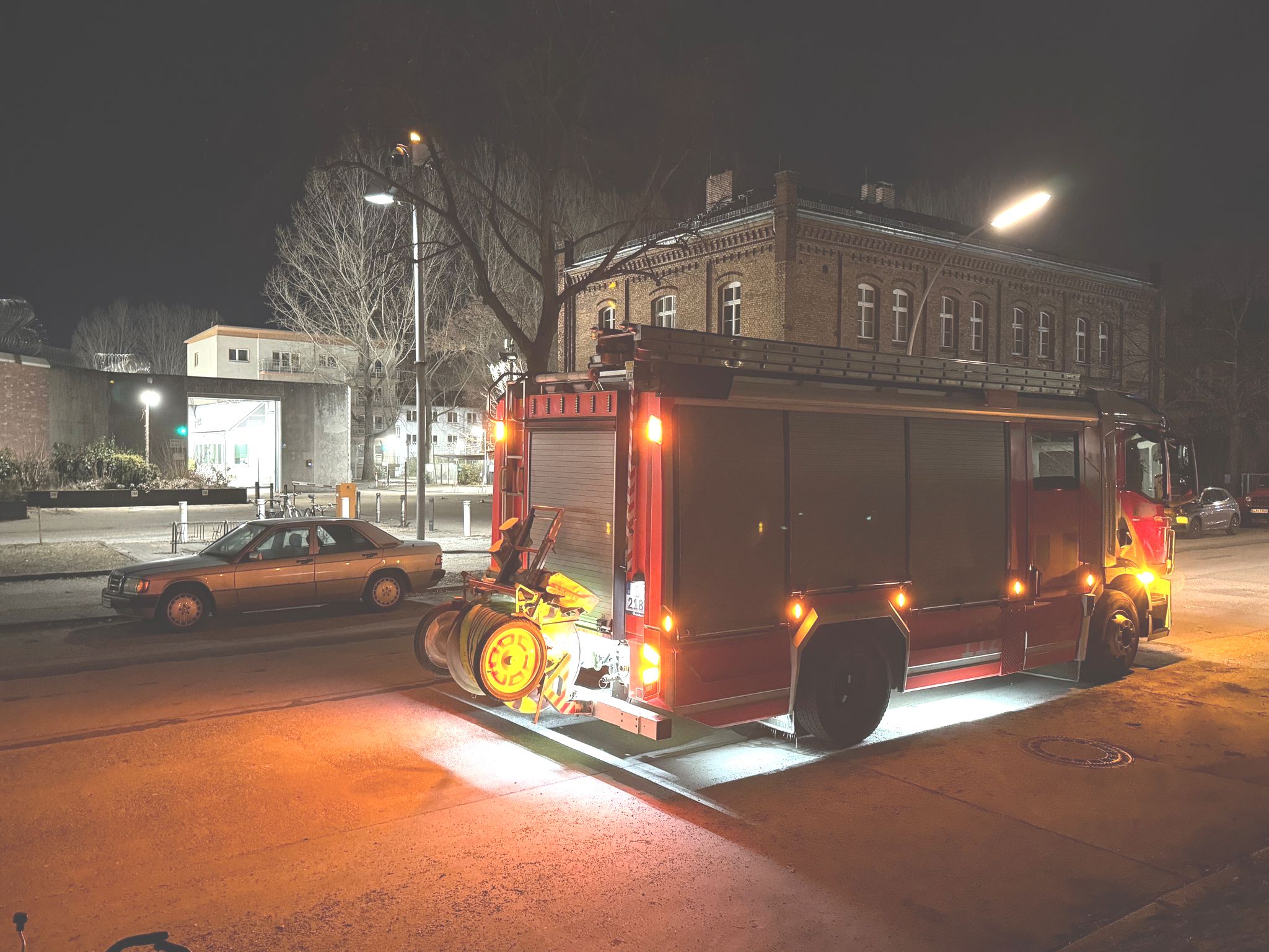 Matratze in Berliner Gefängnis angezündet – drei Verletzte