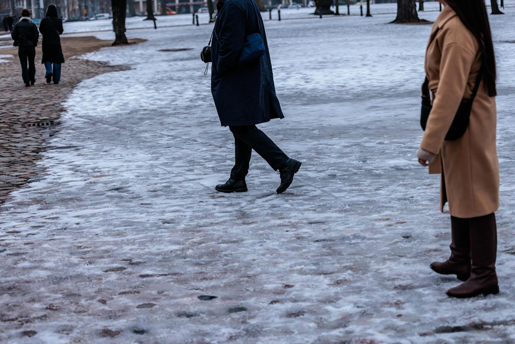 Wetter in Berlin aktuell: Schneefall, später gefrierender Regen möglich