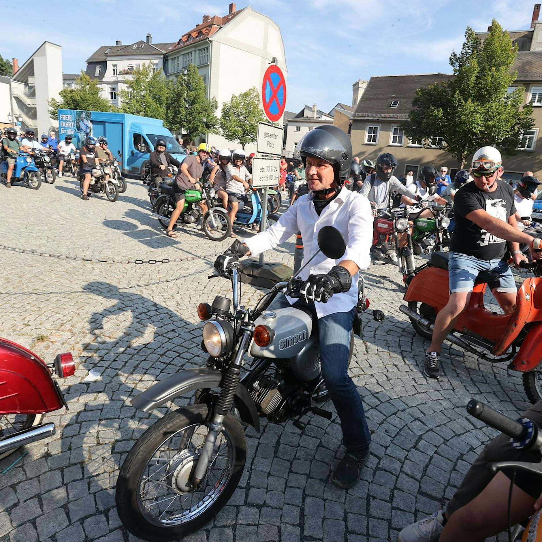 DDR-Kultmoped: Simson-Erben wehren sich gegen die AfD