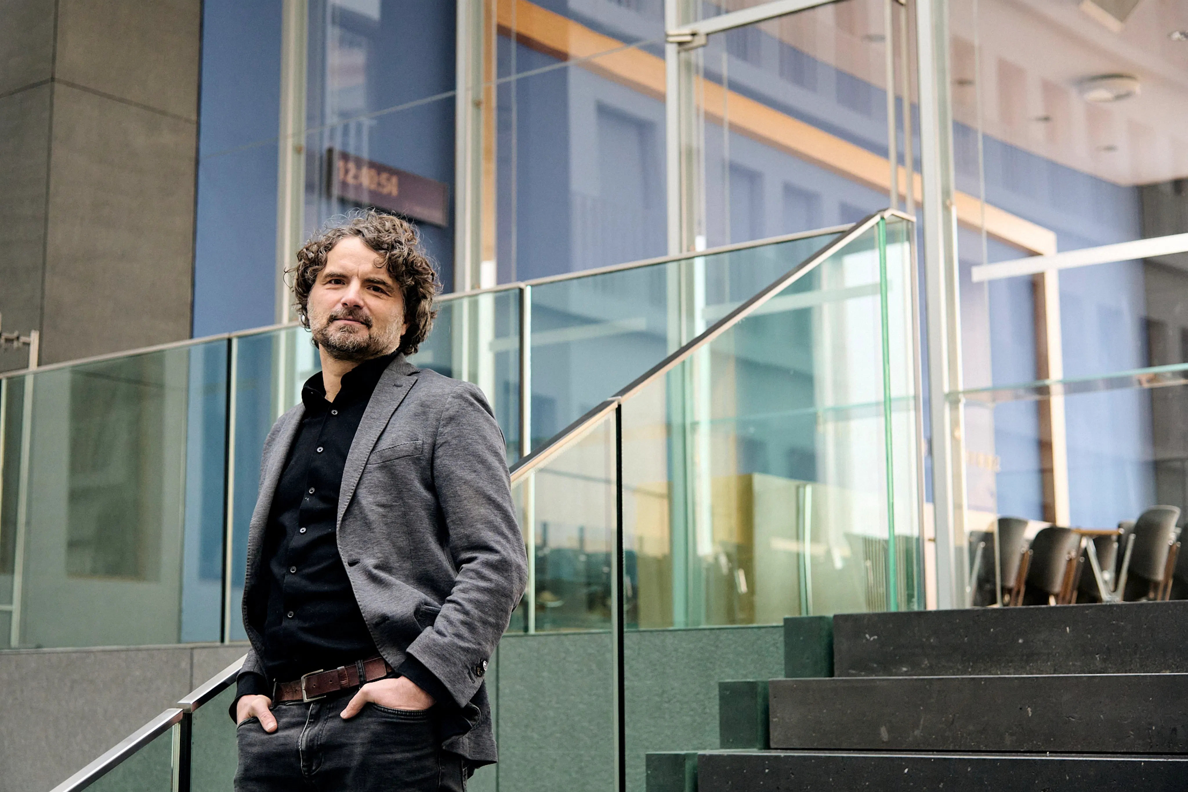 Florian Warweg: Warum Bundespressekonferenz-Journalisten unkritisch sind