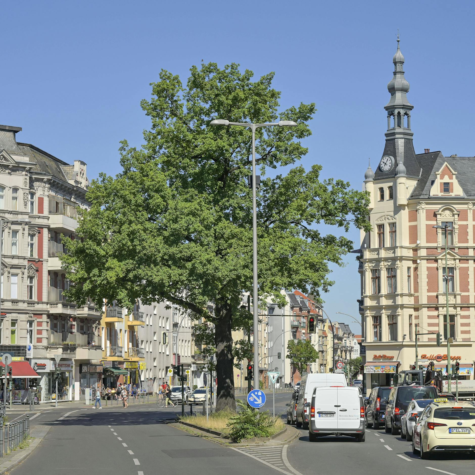 Gericht stoppt Tempo 50: Schöneberg bleibt im Schnecken-Modus!