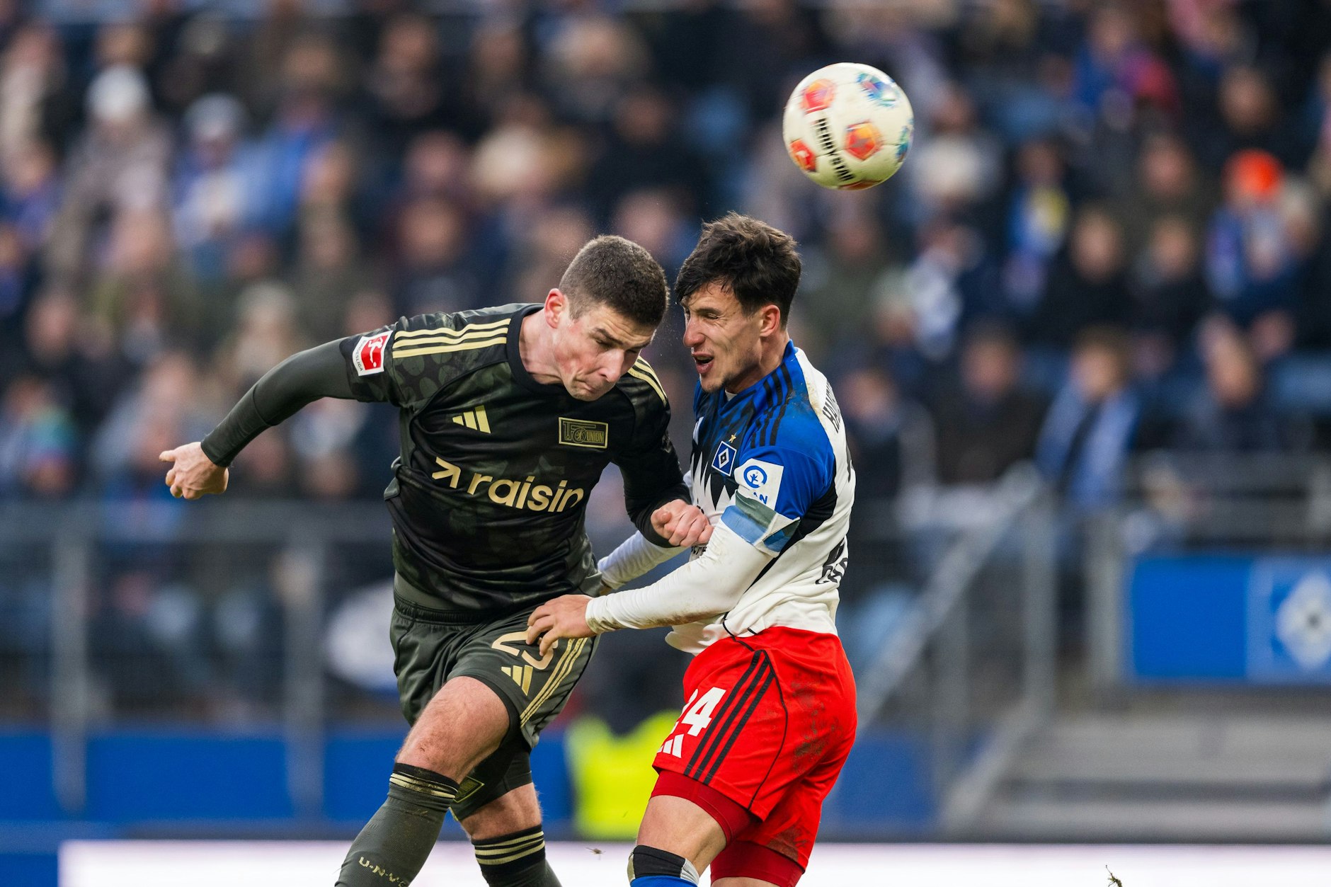 Andrej Ilic (l.) gehört zu den drei Spielern des 1. FC Union Berlin, die mit ihrer Kopfballstärke in der Bundesliga zu den Besten ihrer Zunft gehören.