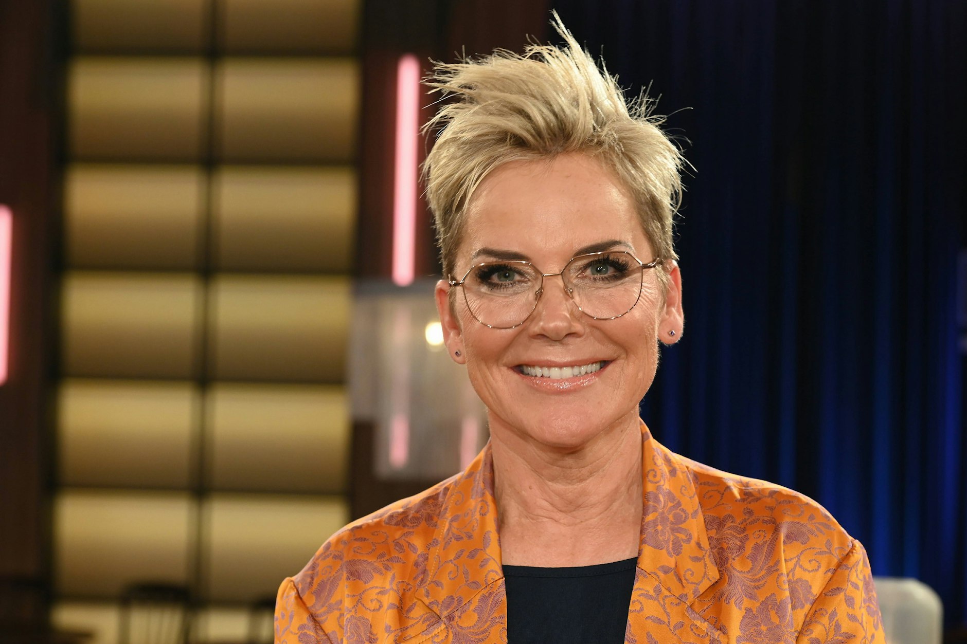 In Alt-Hohenschönhausen zu Hause: die Moderatorin Inka Bause