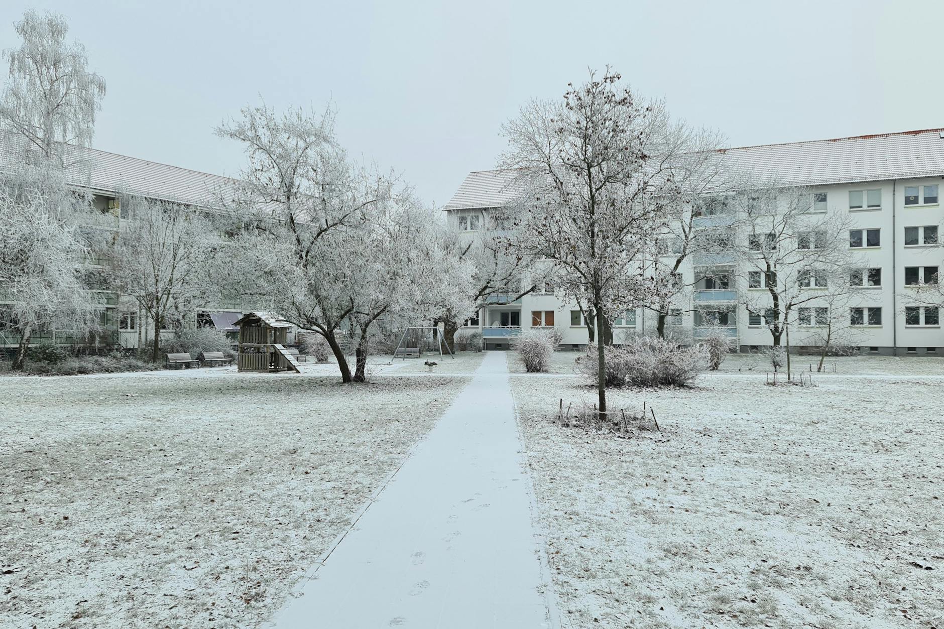 Im Karlshorster Ilse-Kiez soll per Nachverdichtung im Innenhof neuer Wohnraum geschaffen werden.