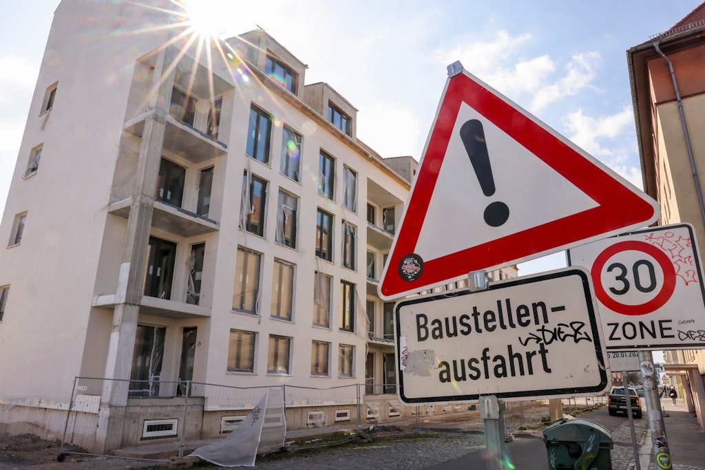 Statistisches Bundesamt meldet deutliches Plus bei Wohnungsbau-Genehmigungen – doch die Lücke bleib…