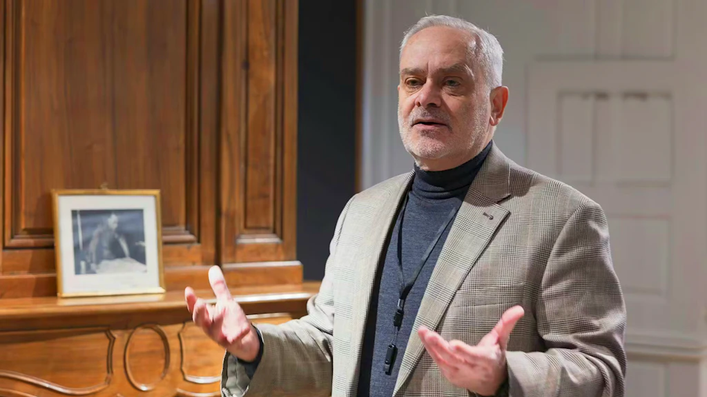 „Wie Guantanamo“ – Jacques Baud rechnet mit der EU ab