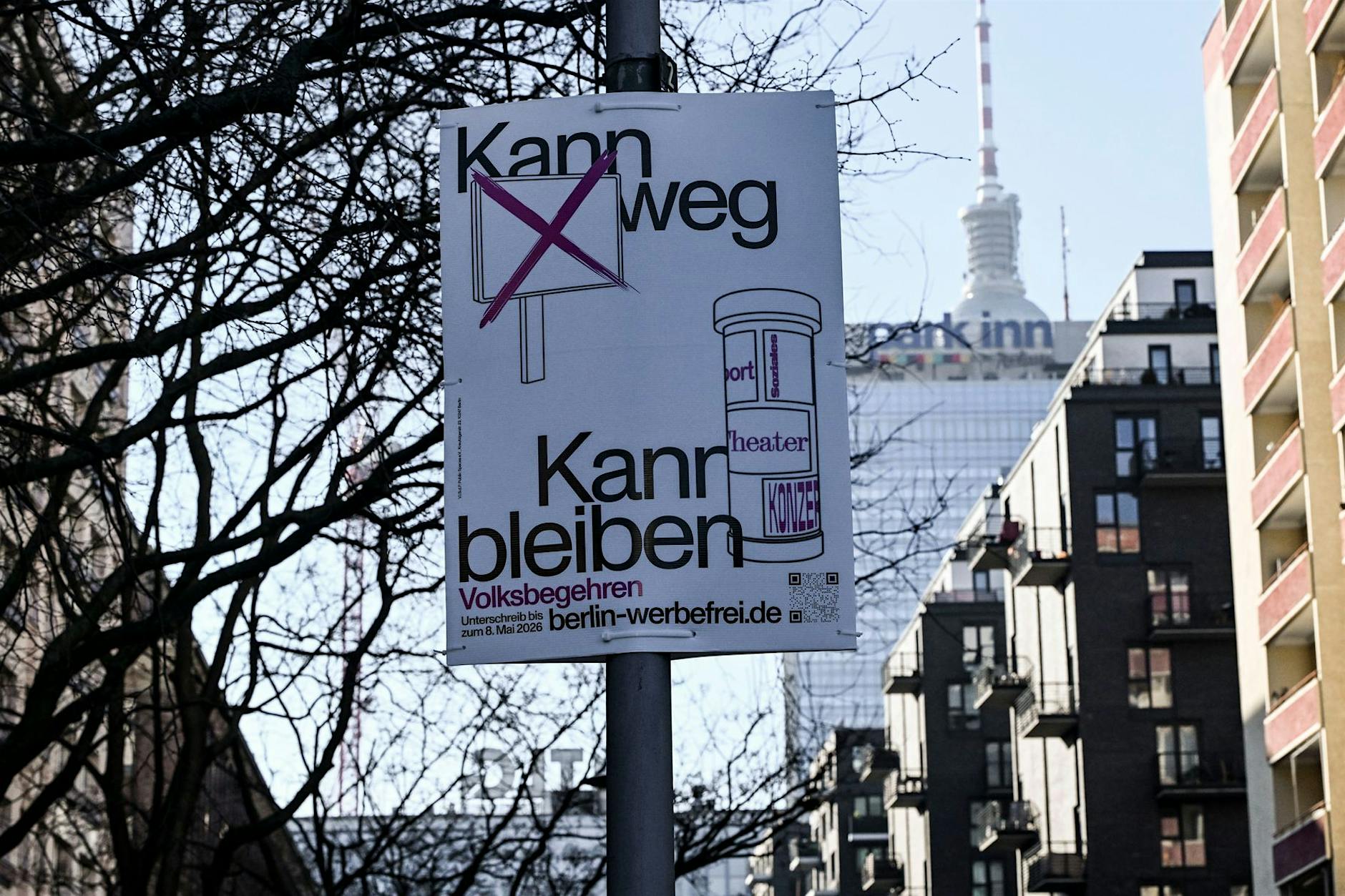 Wie ironisch! Volksbegehren „Berlin werbefrei“ macht Werbung