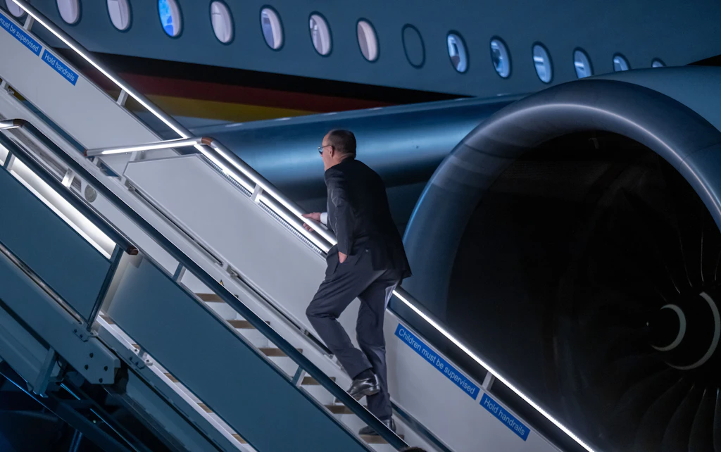 Chancellor Merz before his trip to China: On the edge of political ...