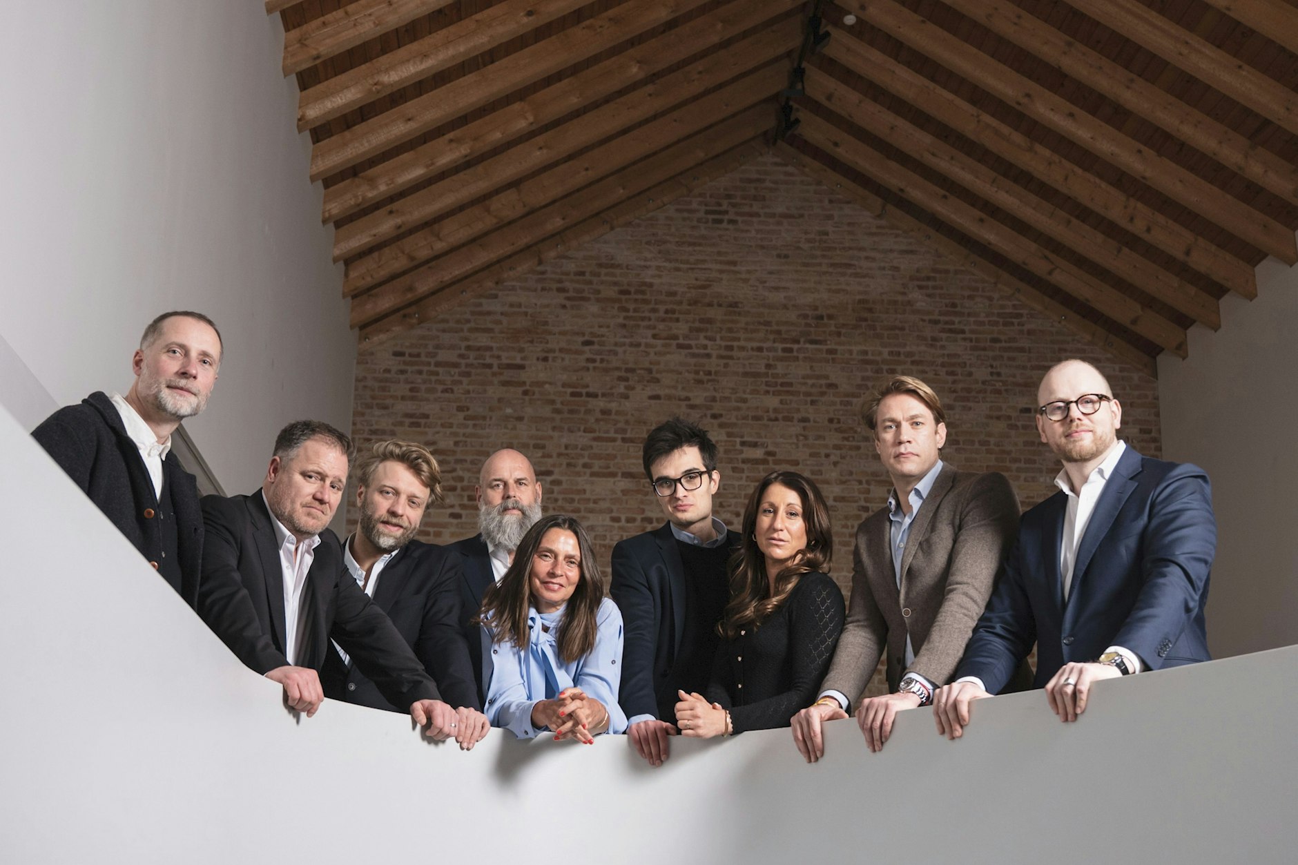 Verleger, Geschäftsführer und Redakteure der Ostdeutschen Allgemeinen Zeitung und des Berliner Verlags beim Treffen in Berlin: Dirk Jehmich Philippe Debionne, Moritz Eichhorn, Holger Friedrich, Silke Friedrich, Dorian Baganz, Lena Zander, Daniel Cremer und Christoph Stiller (v.l.n.r.).