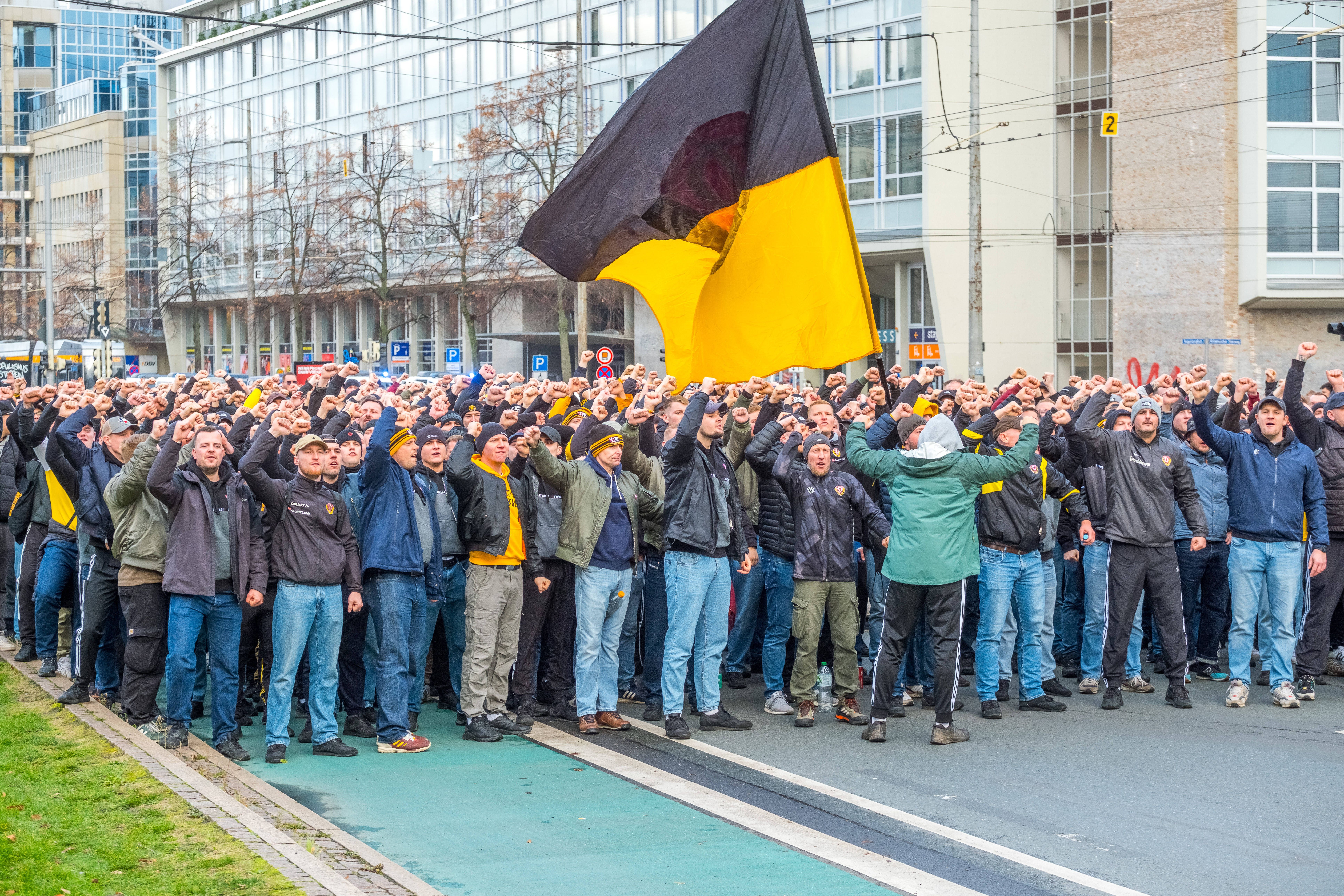 Wegen Dynamo Dresden: Hertha-Fans befürchten Randale-Reise