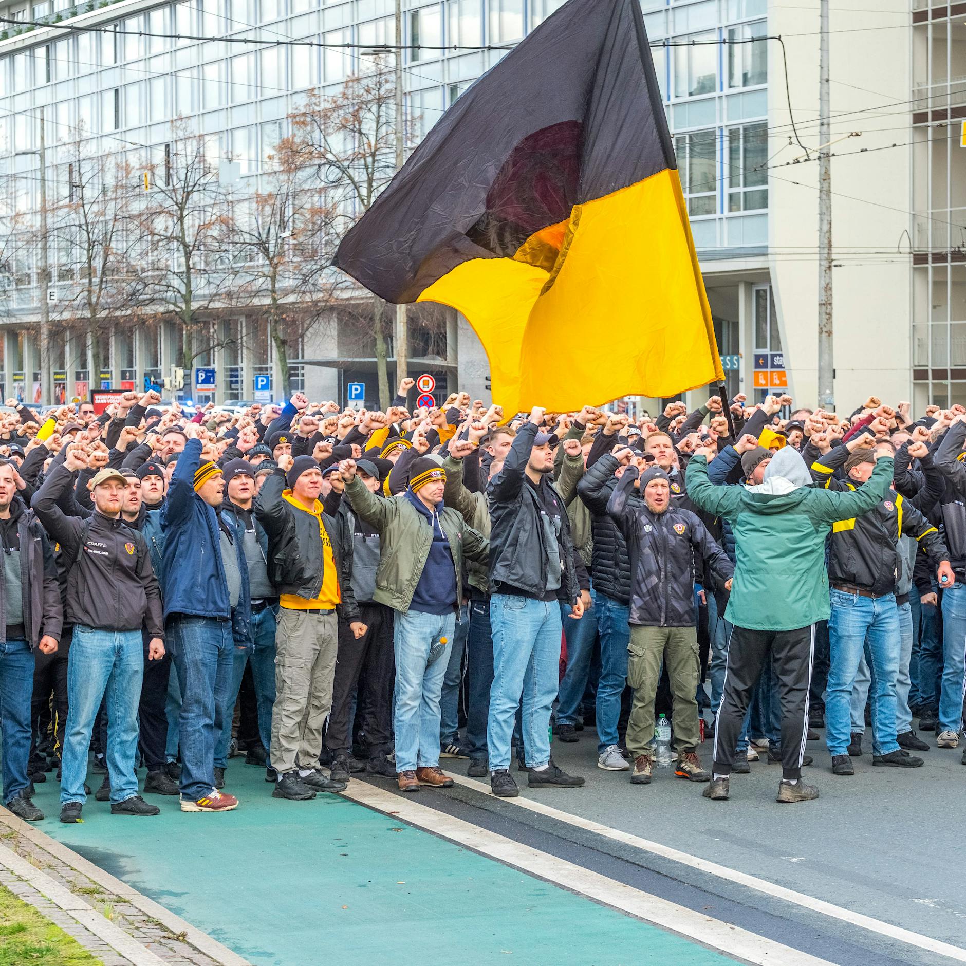 Wegen Dynamo Dresden: Hertha-Fans befürchten Randale-Reise