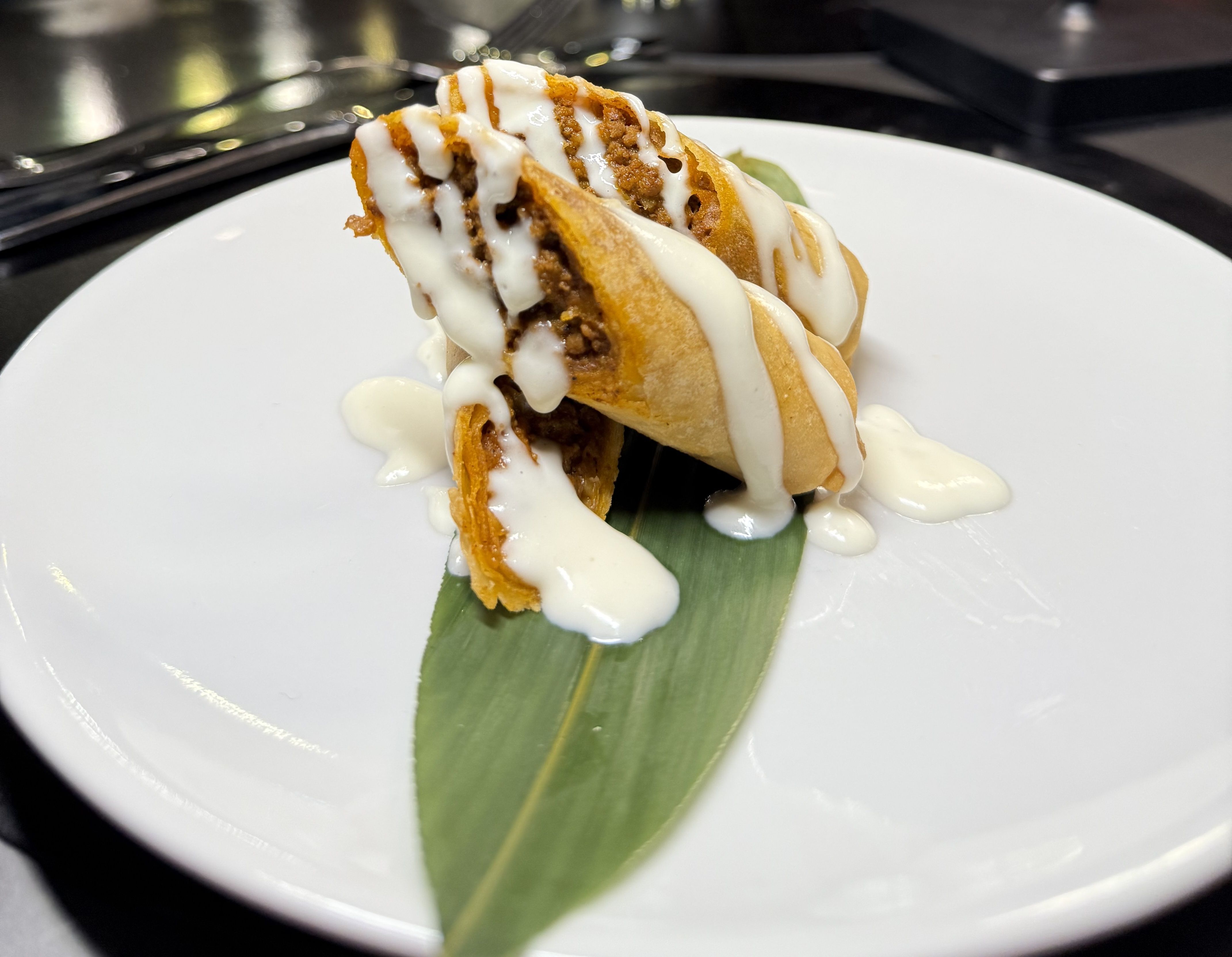 Frühlingsrolle trifft Bolognese: Restaurants in Berlin laden zum Fusion-Menü für 39 Euro