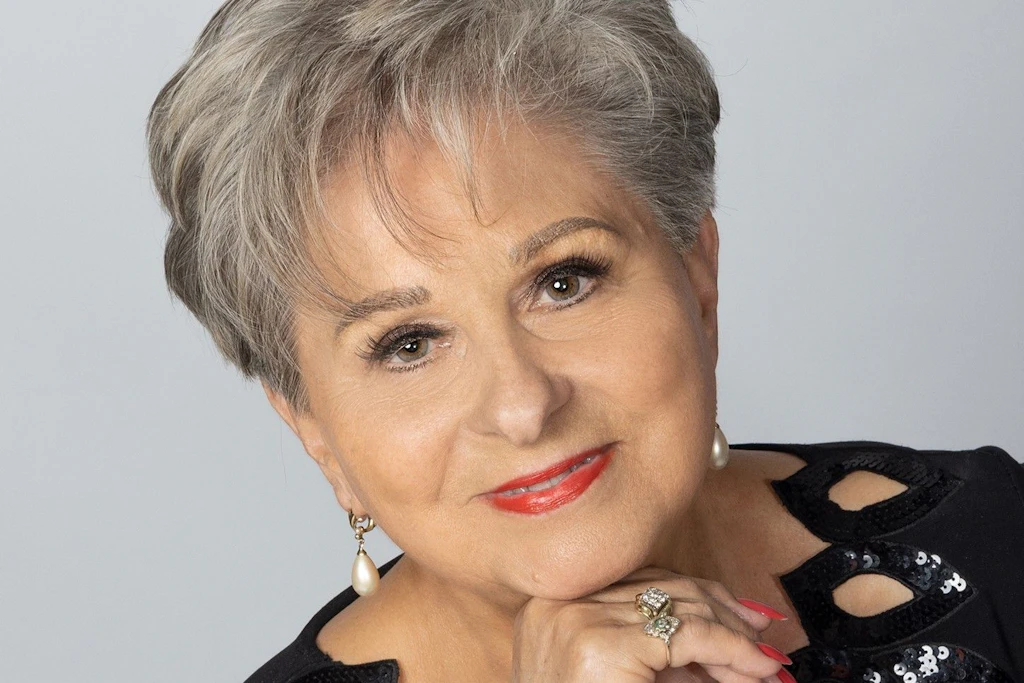 Dagmar Frederic singt am 8. März 2026 im Theater am Frankfurter Tor. Tickets!