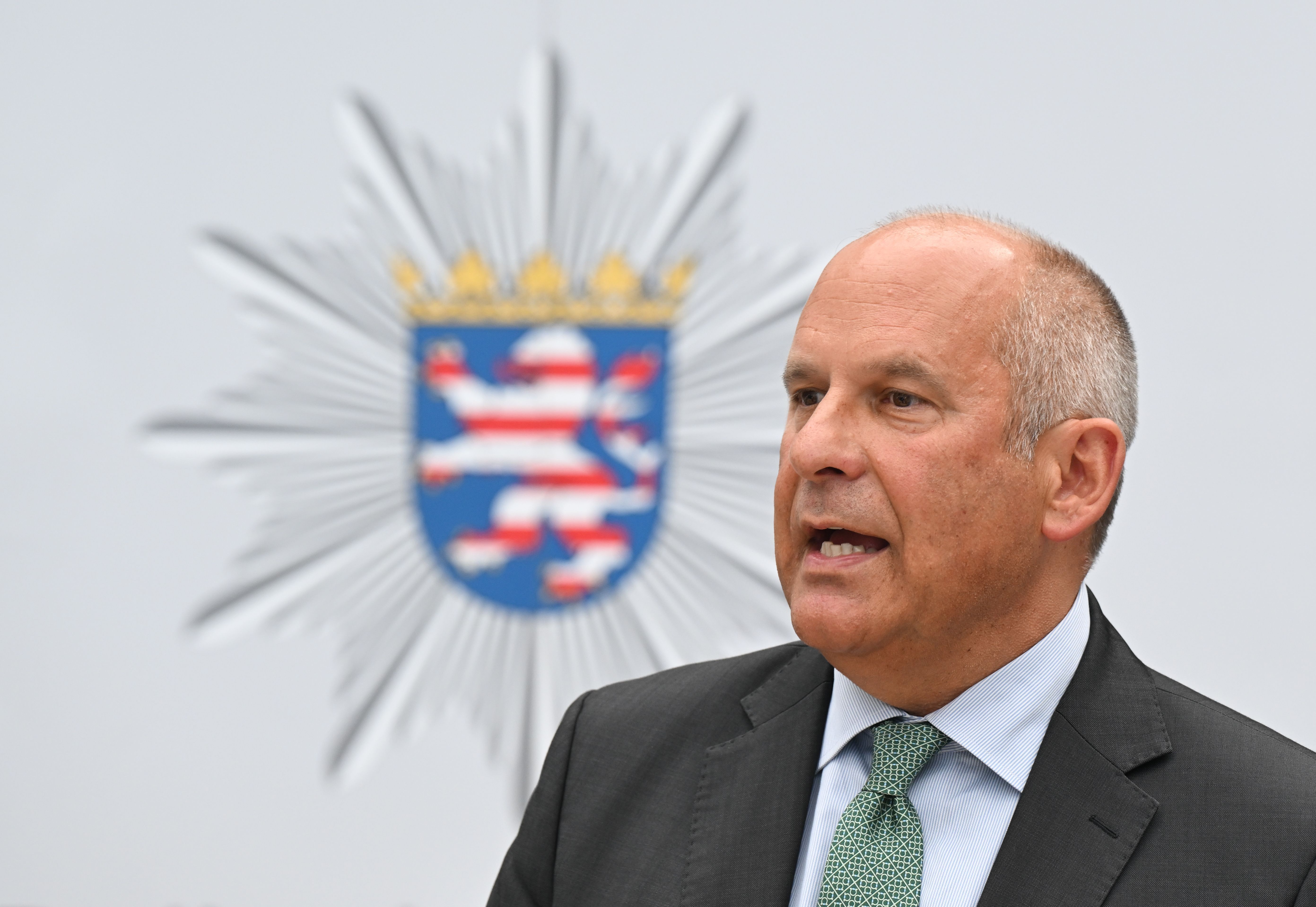 Image - Handy-Ortung von Ausreisepflichtigen: Polizeigewerkschaft kritisiert „perfide Menschenjagd“