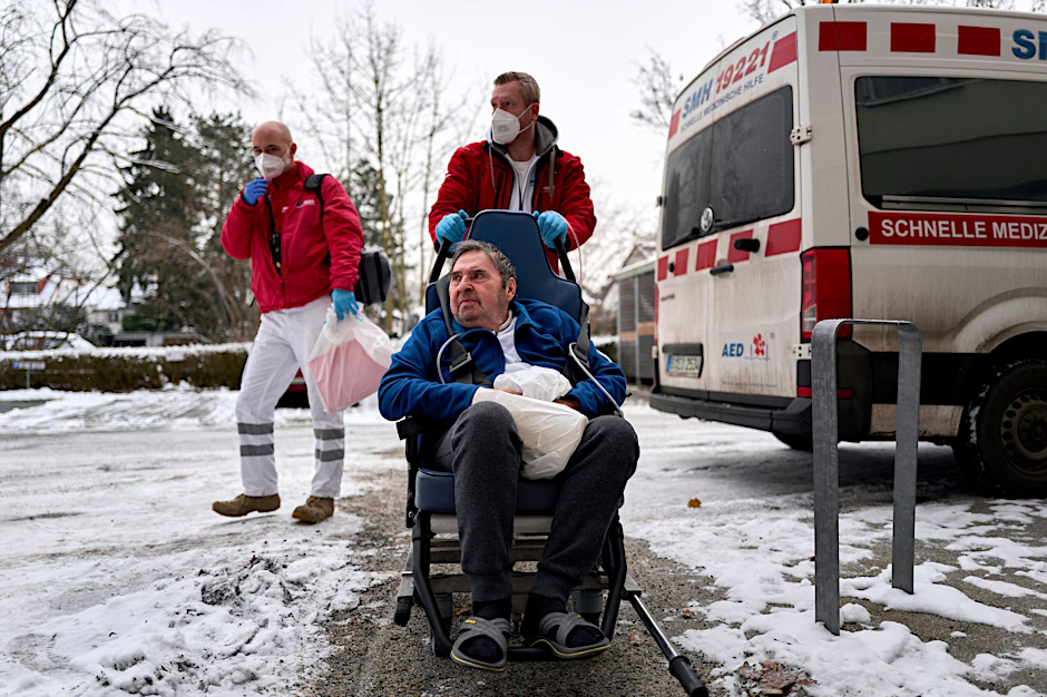 Glätteunfälle, Stromausfall und Kälte führten die Berliner Kliniken an ihre Grenzen.