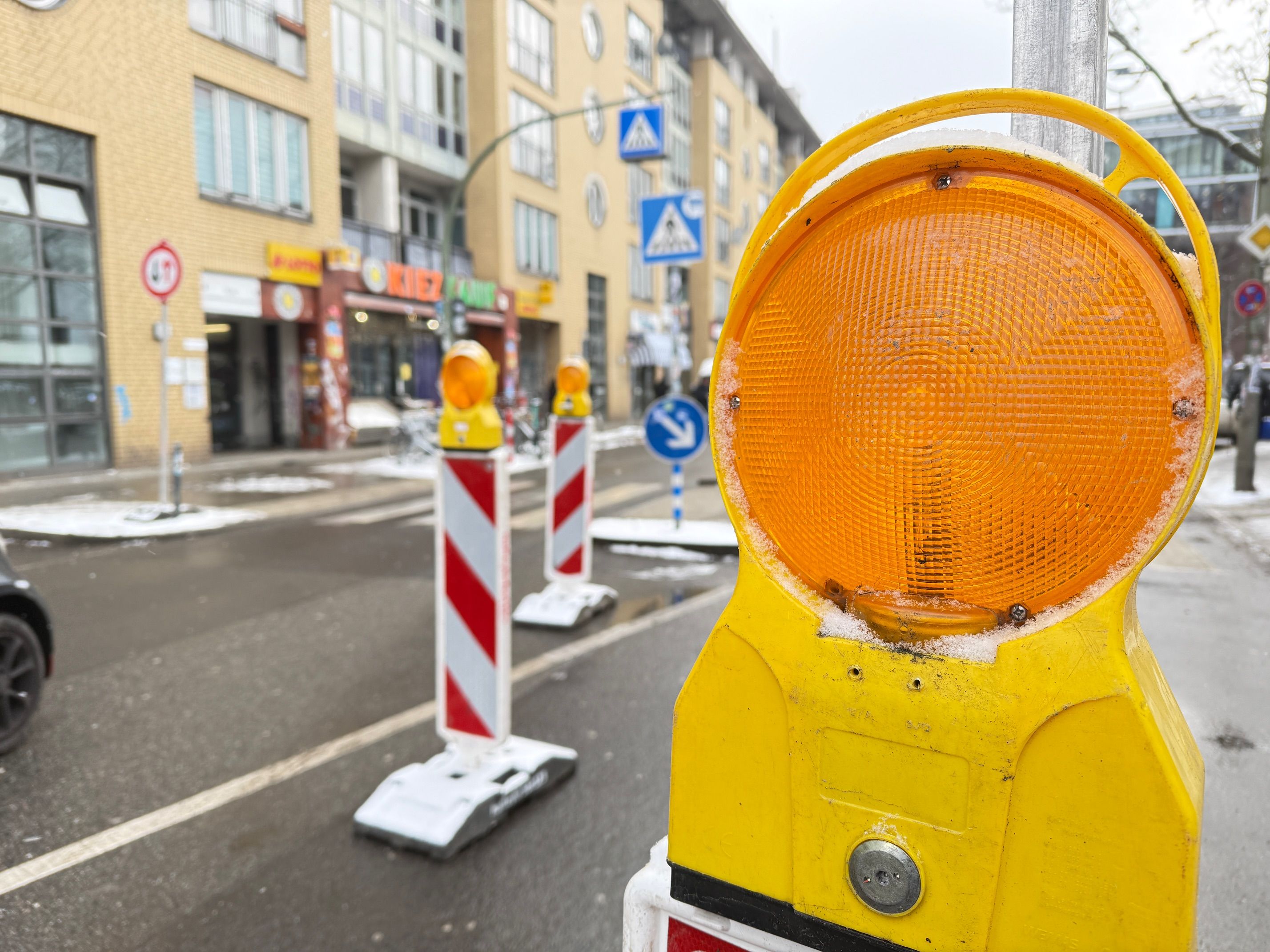 Schlagloch-City Berlin: Tauwetter offenbart massive Straßenschäden