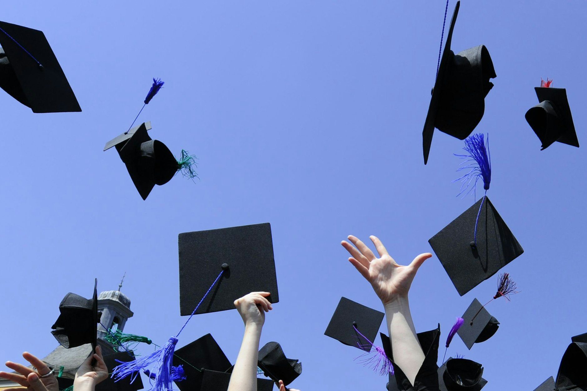 Das Armutsrisiko von Akademikern steigt.