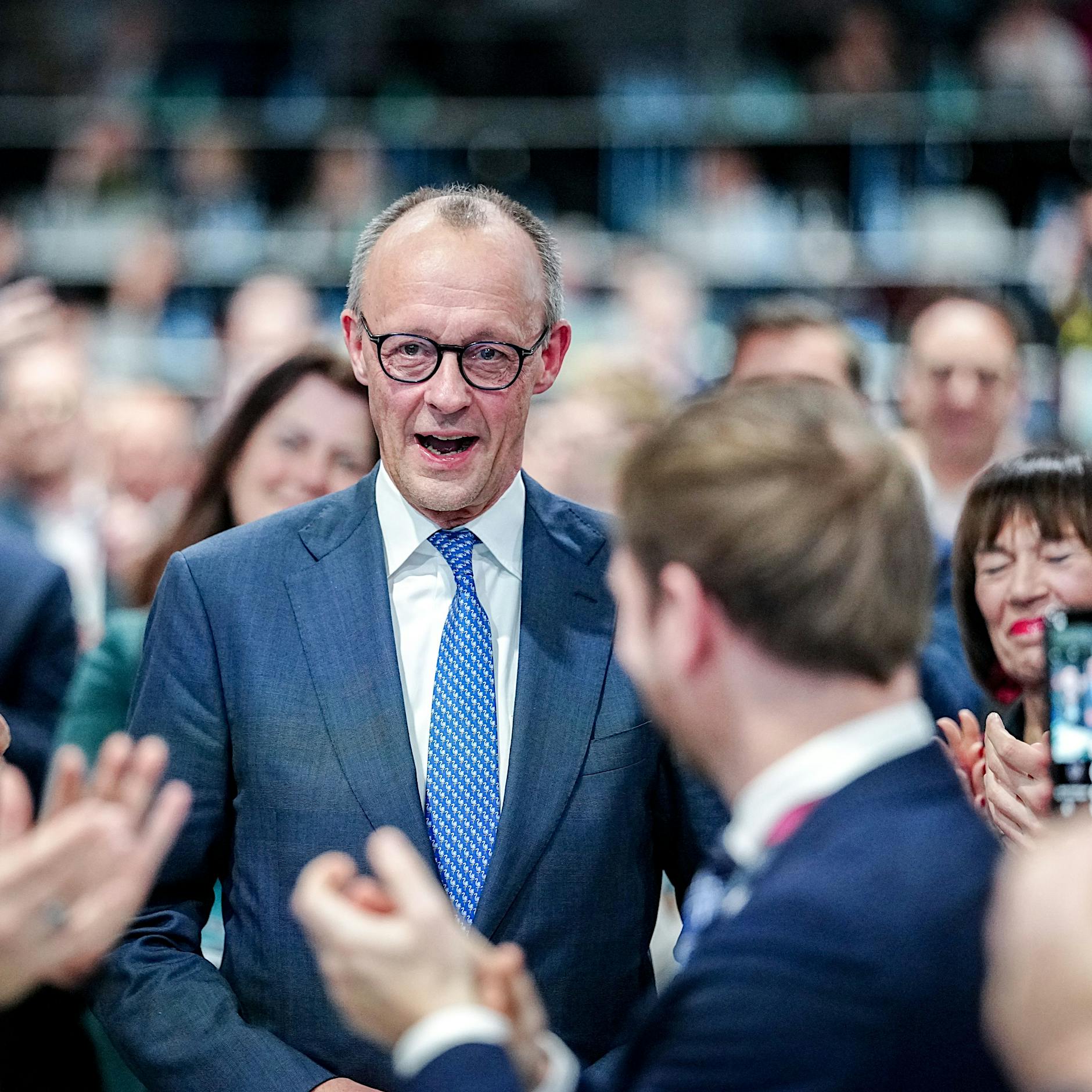 CDU-Parteitag: Merz als Parteivorsitzender wiedergewählt