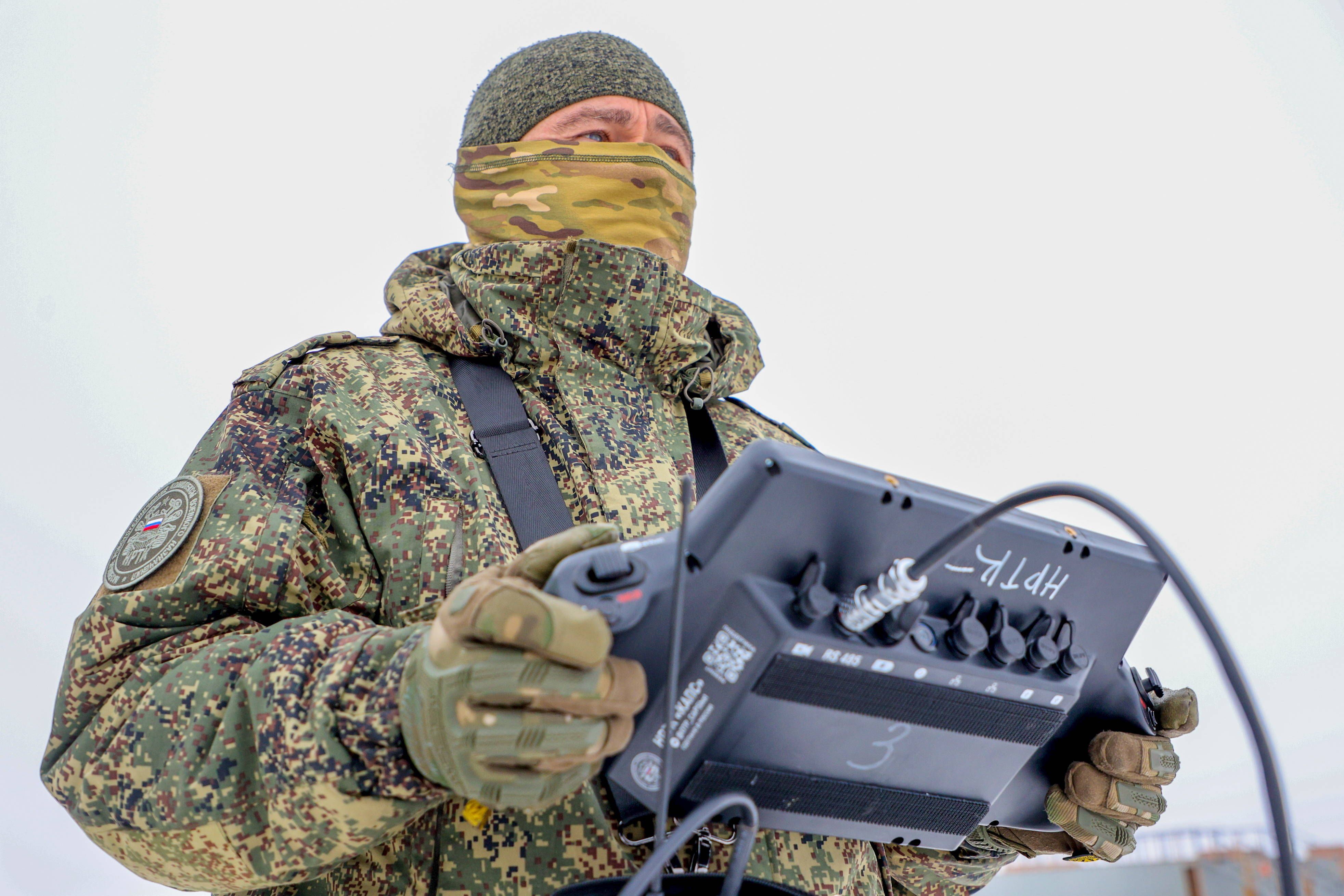 Russlands neue Drohnenstrategie: Wie ‚Mutterschiffe‘ und Mobilfunknetze den Ukraine-Krieg verändern