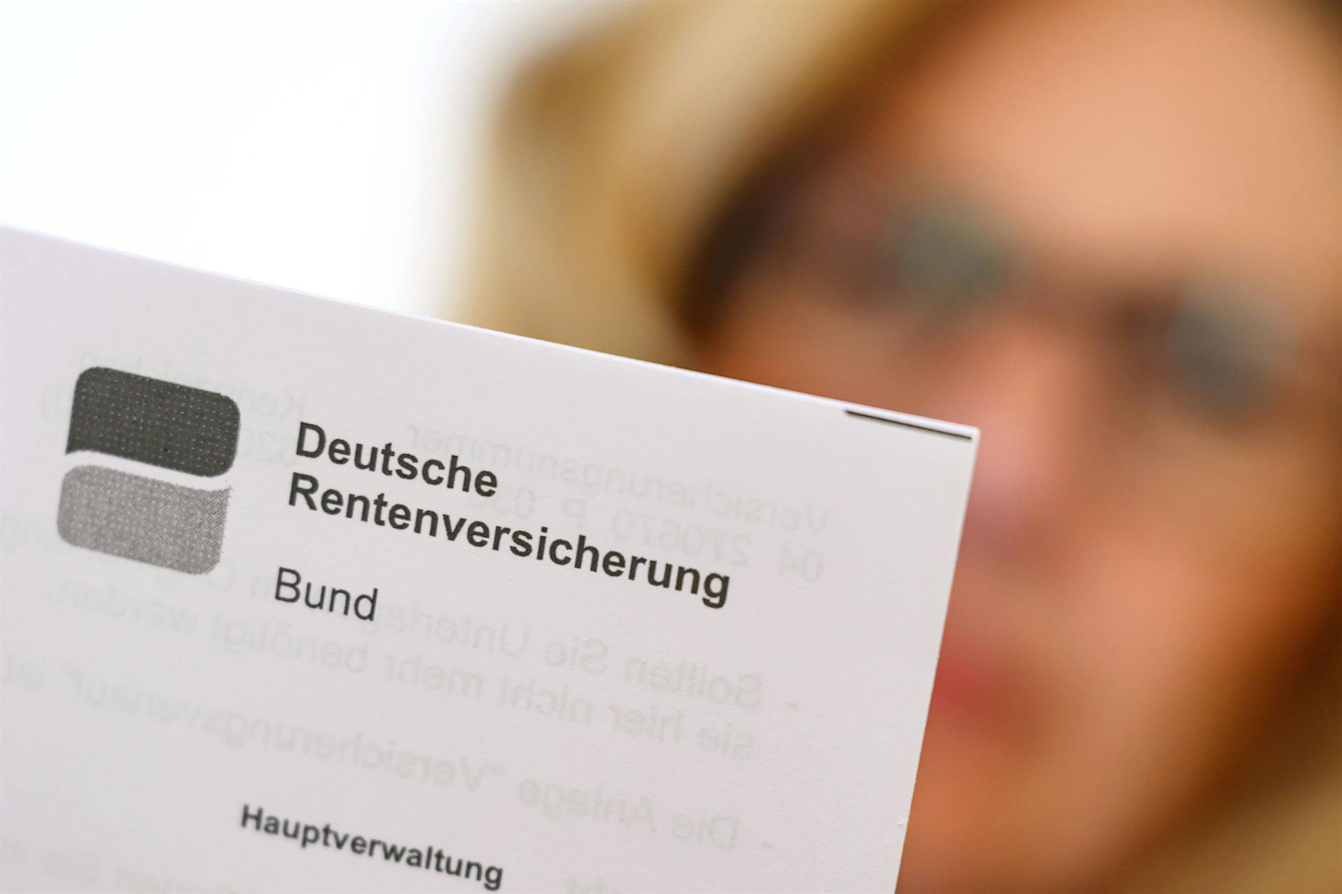 Achtung, Betrüger geben sich als Rentenversicherung aus