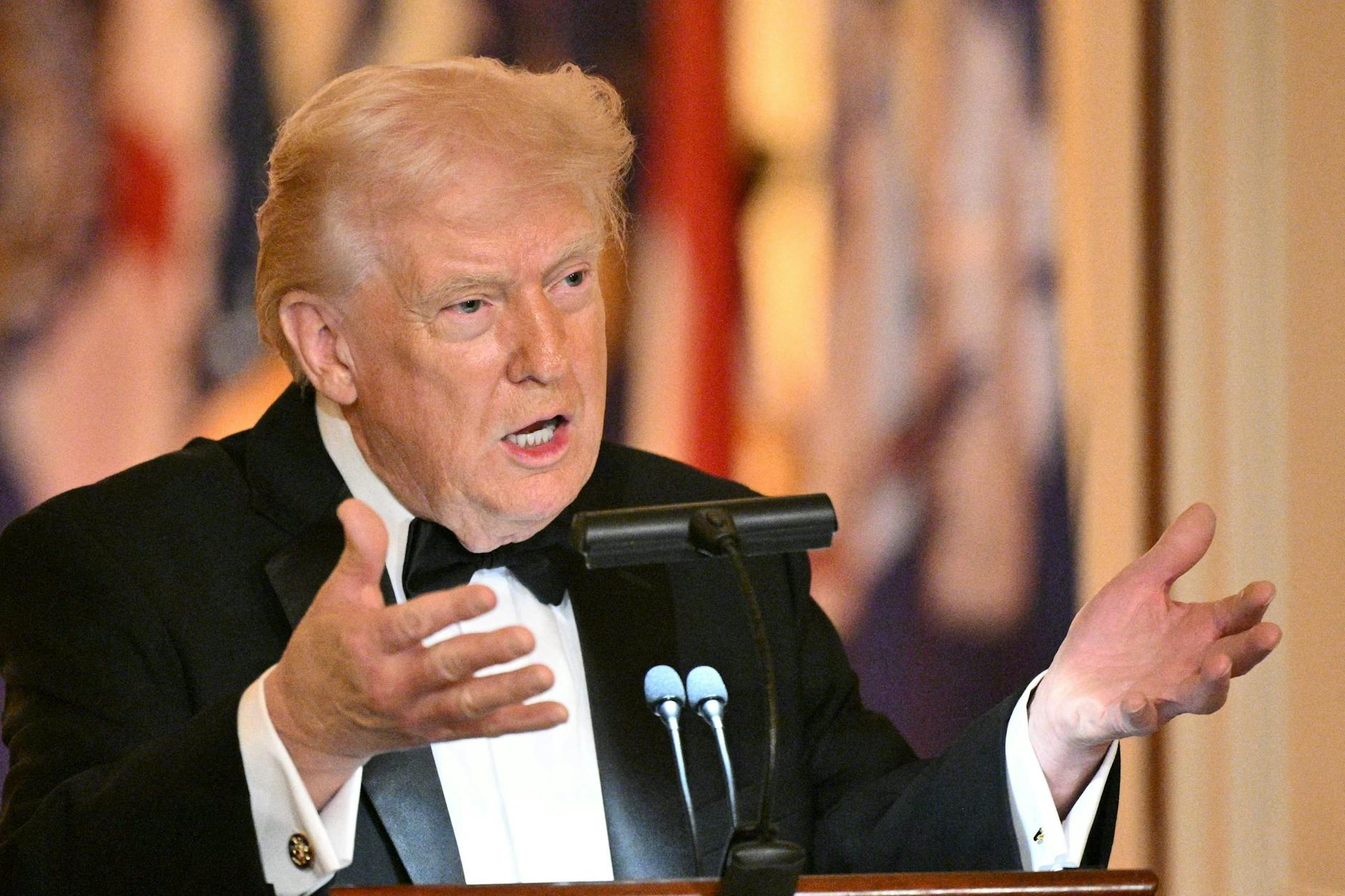 US-Präsident Donald Trump spricht während eines Abendessens mit republikanischen Gouverneuren.