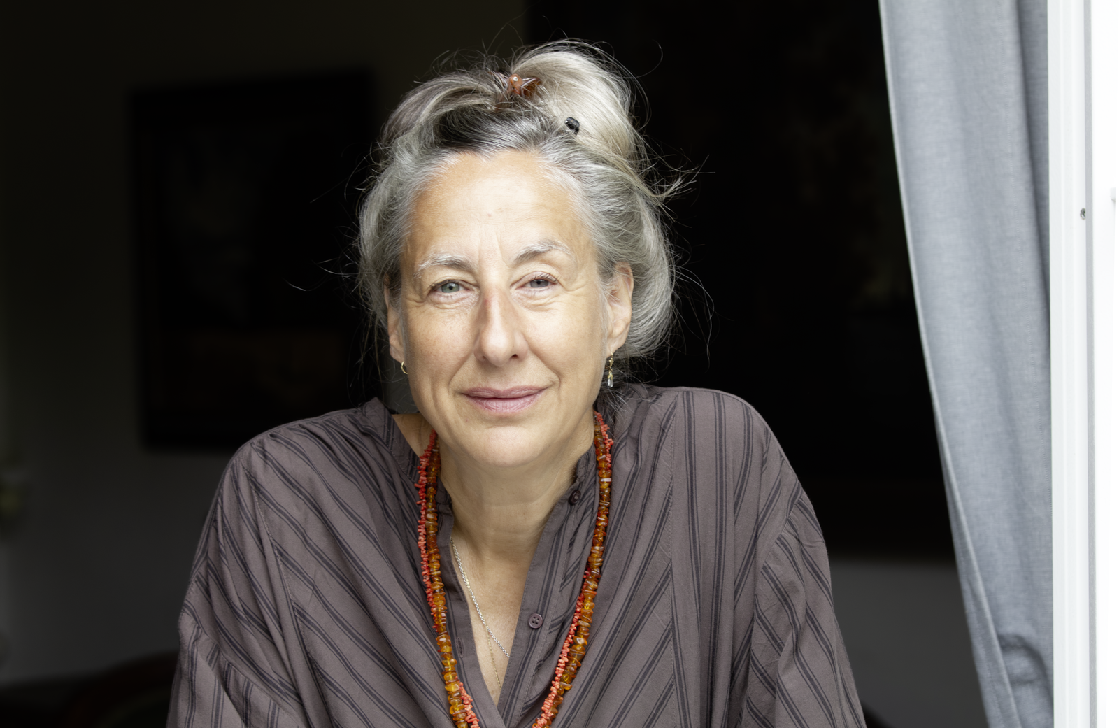 Judith Hermanns Reise ins familiäre Dunkel macht persönliche und historische Brüche sichtbar