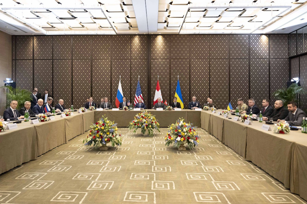 Bundesregierung: Keine Antwort zu Blockierung Russland-Ukraine-Delegation