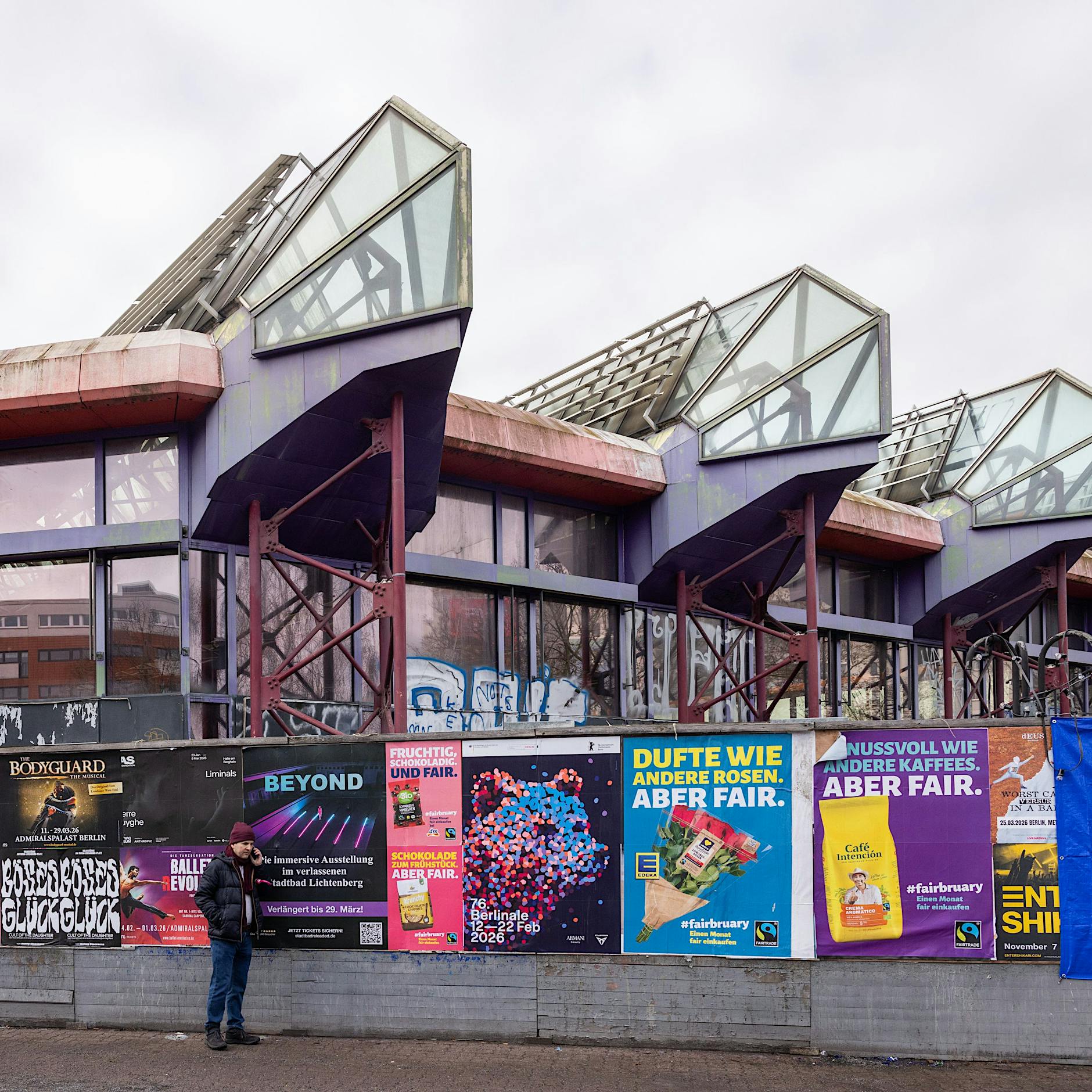 Abrissdrama ums SEZ: Können vier Hochhäuser die Sportstätte in Friedrichshain retten?