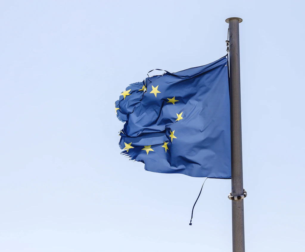 EU ignoriert eigene Urteile: Trotz Niederlage bleiben Sanktionen bestehen – Berlin schweigt