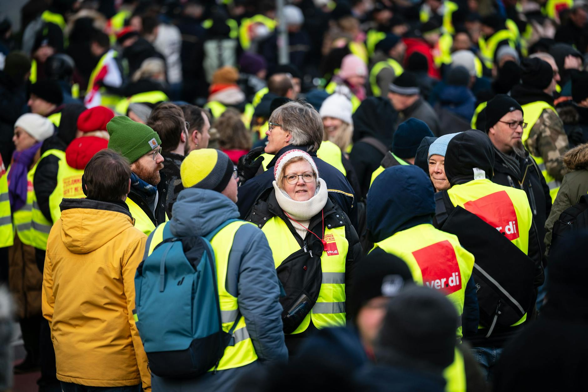 Verdi fordert bessere Arbeitsbedingungen für die BVG-Mitarbeiter.
