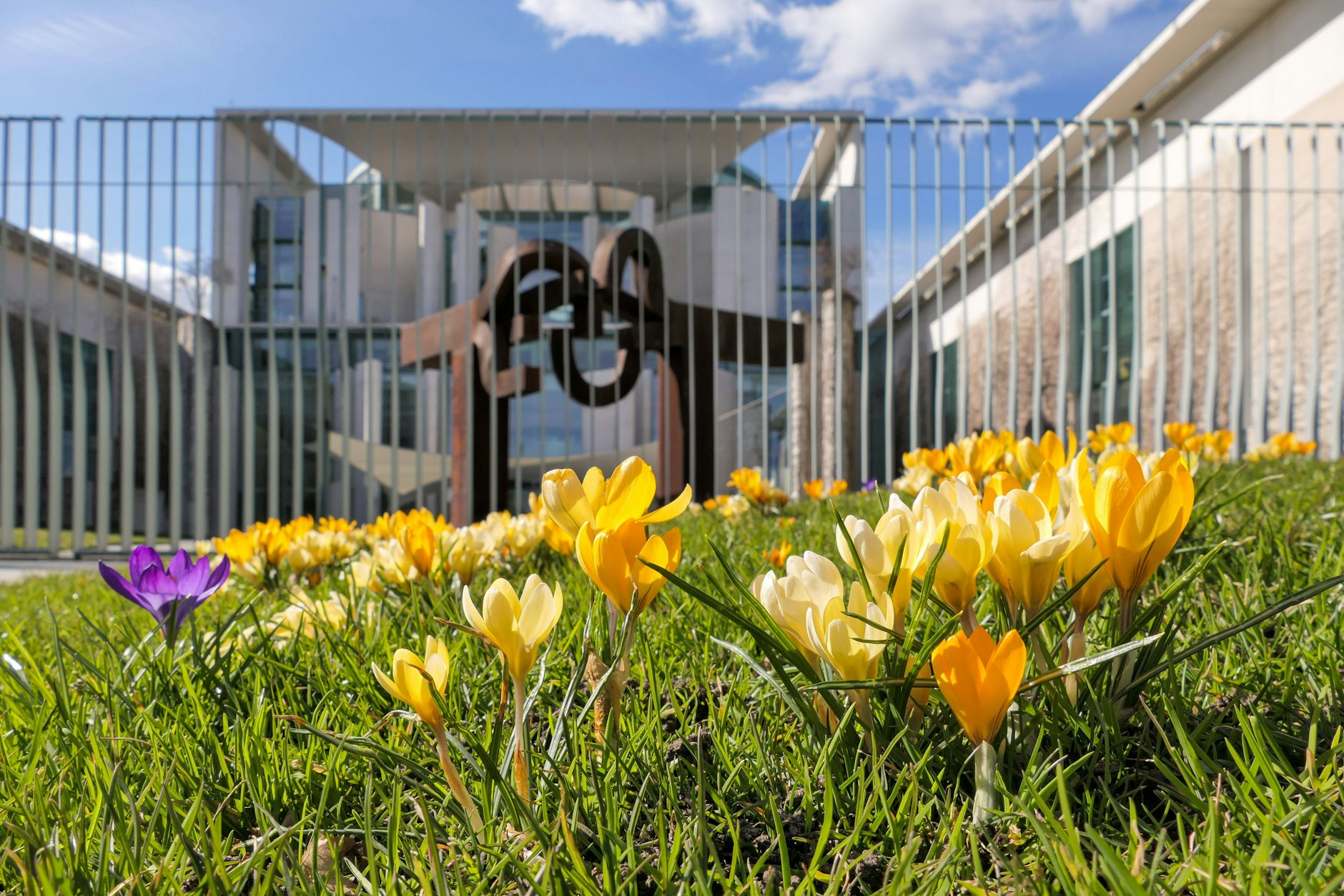 So sieht es bald wieder vor dem Kanzleramt aus.