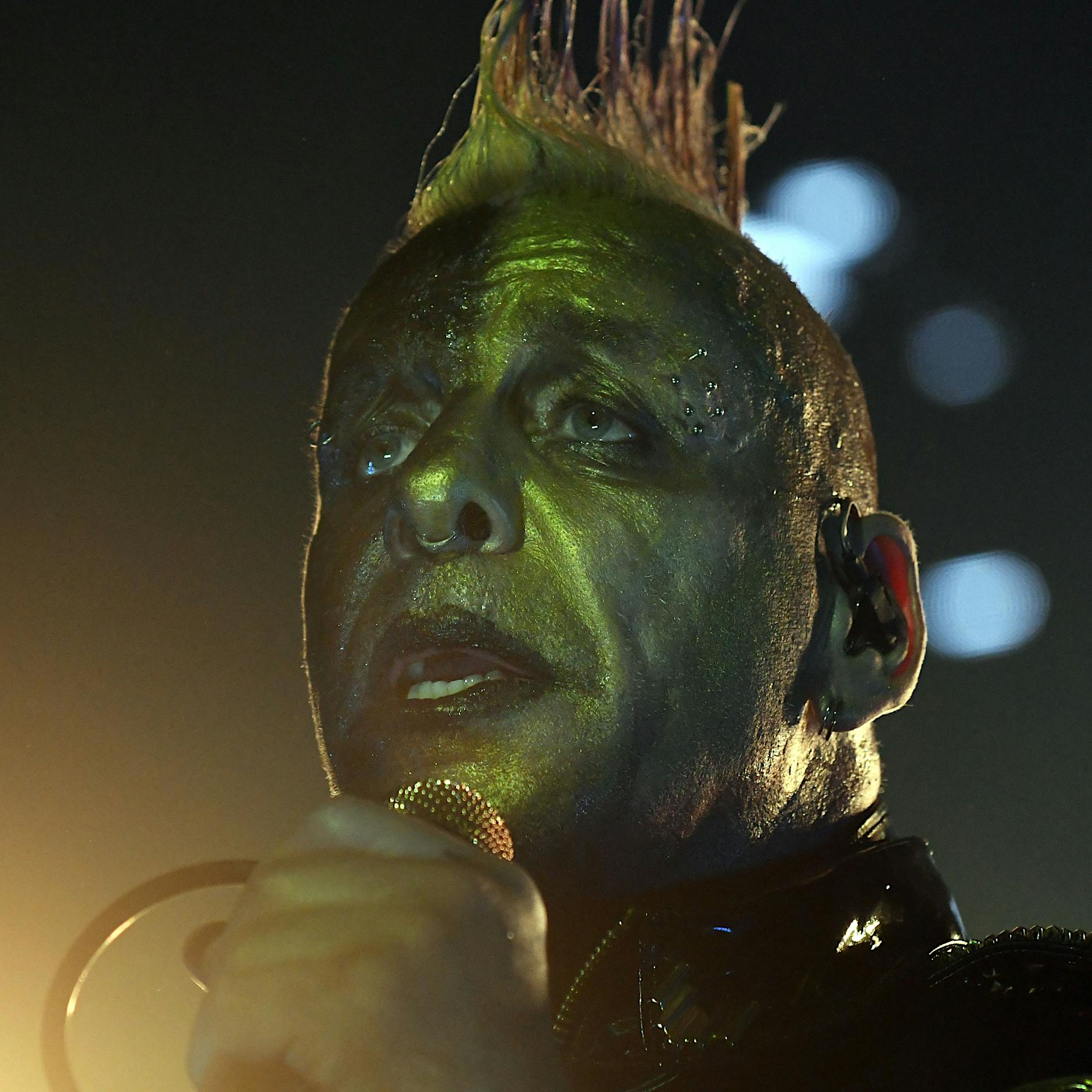 Rammstein öffnen erstmals ihr geheimes Fan-Archiv: „Die Puppen sehen fabelhaft aus“