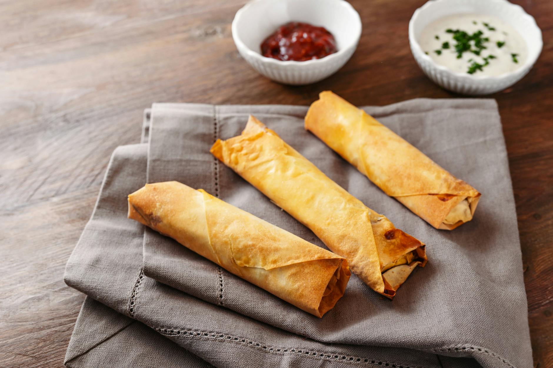 Der Hersteller ruft das Produkt „ja! Frühlingsrollen mit feinem Gemüse" in der 400-Gramm-Packung zurück.