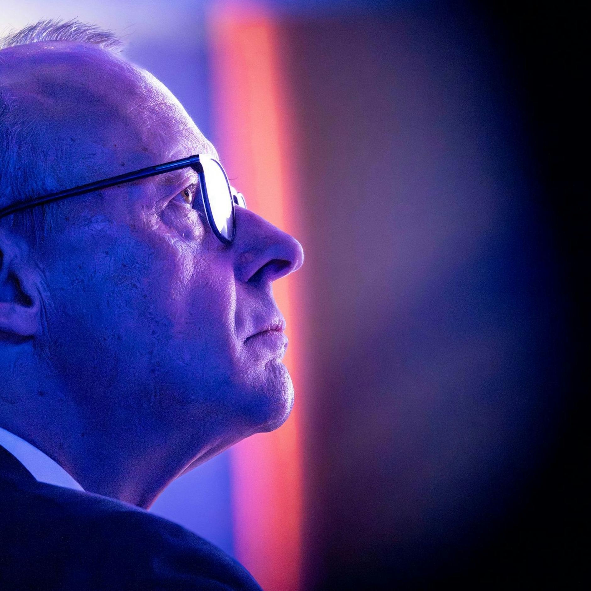 Image - Schwache Industrie, Steuereinnahme bricht ein: Experte warnt Merz vor Haushalts-Kollaps