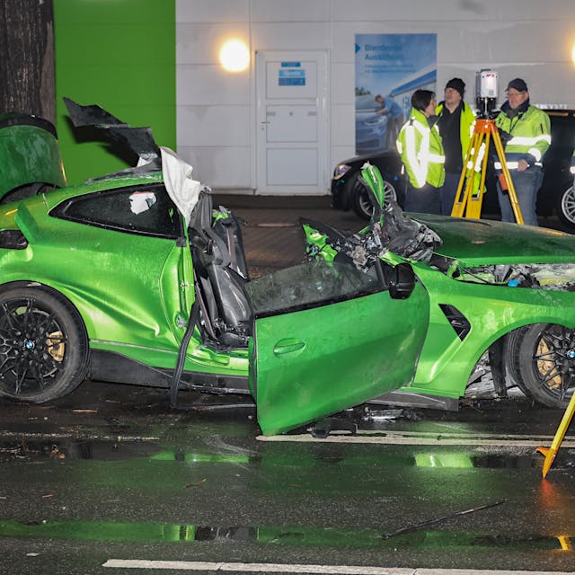 Tragischer Unfall in Mariendorf: BMW-Fahrer stirbt bei Horror-Crash!