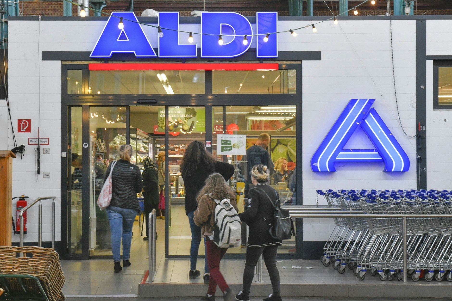 Aldi verkauft jetzt Matcha für unter 2 Euro.