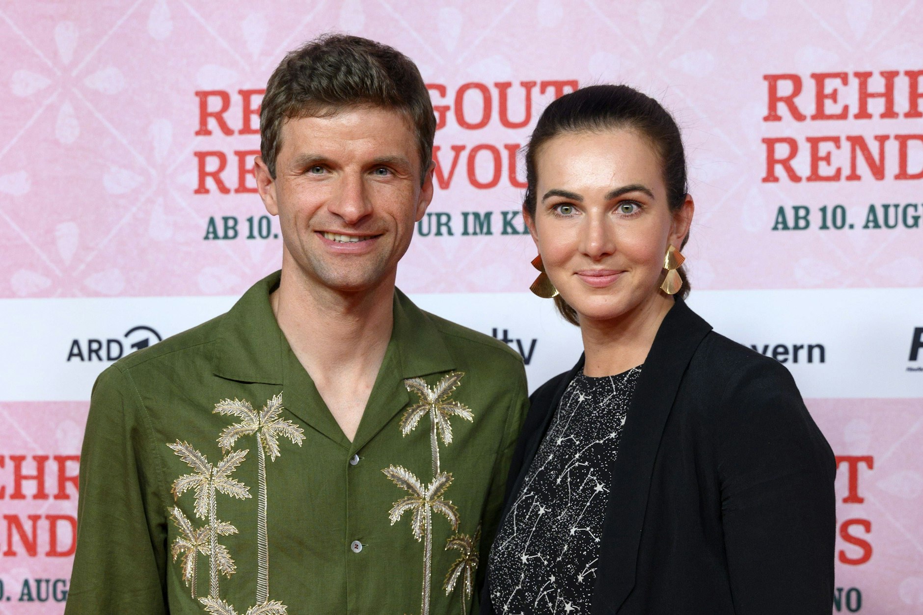 Fußballer Thomas Müller mit Ehefrau Lisa Müller im Jahr 2023.