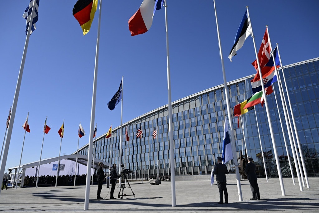 Umfrage in Mitteldeutschland: Nato-Verzicht als Friedensvoraussetzung in der Ukraine