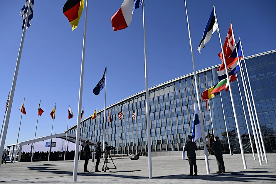 Einer Umfrage zufolge spricht sich die Mehrheit der Menschen in Mitteldeutschland für einen Verzicht der Ukraine auf einen Nato-Beitritt aus.