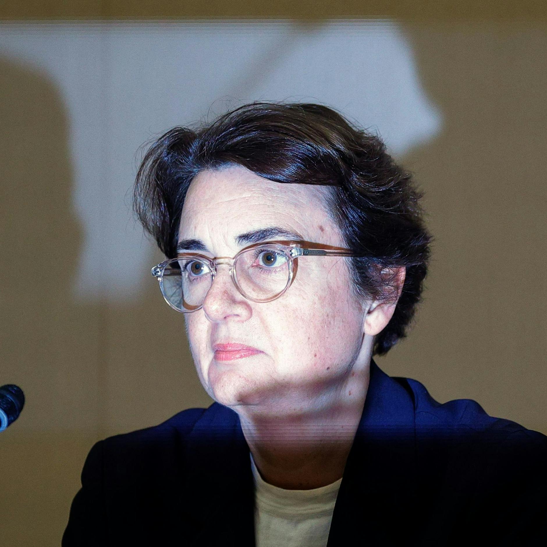 Image - Nach spektakulärem Einbruch: Louvre-Direktorin tritt zurück