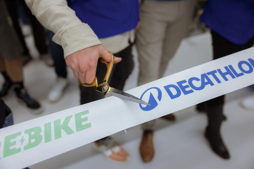 Decathlon eröffnet großen Rebike‑Shop am Alexanderplatz