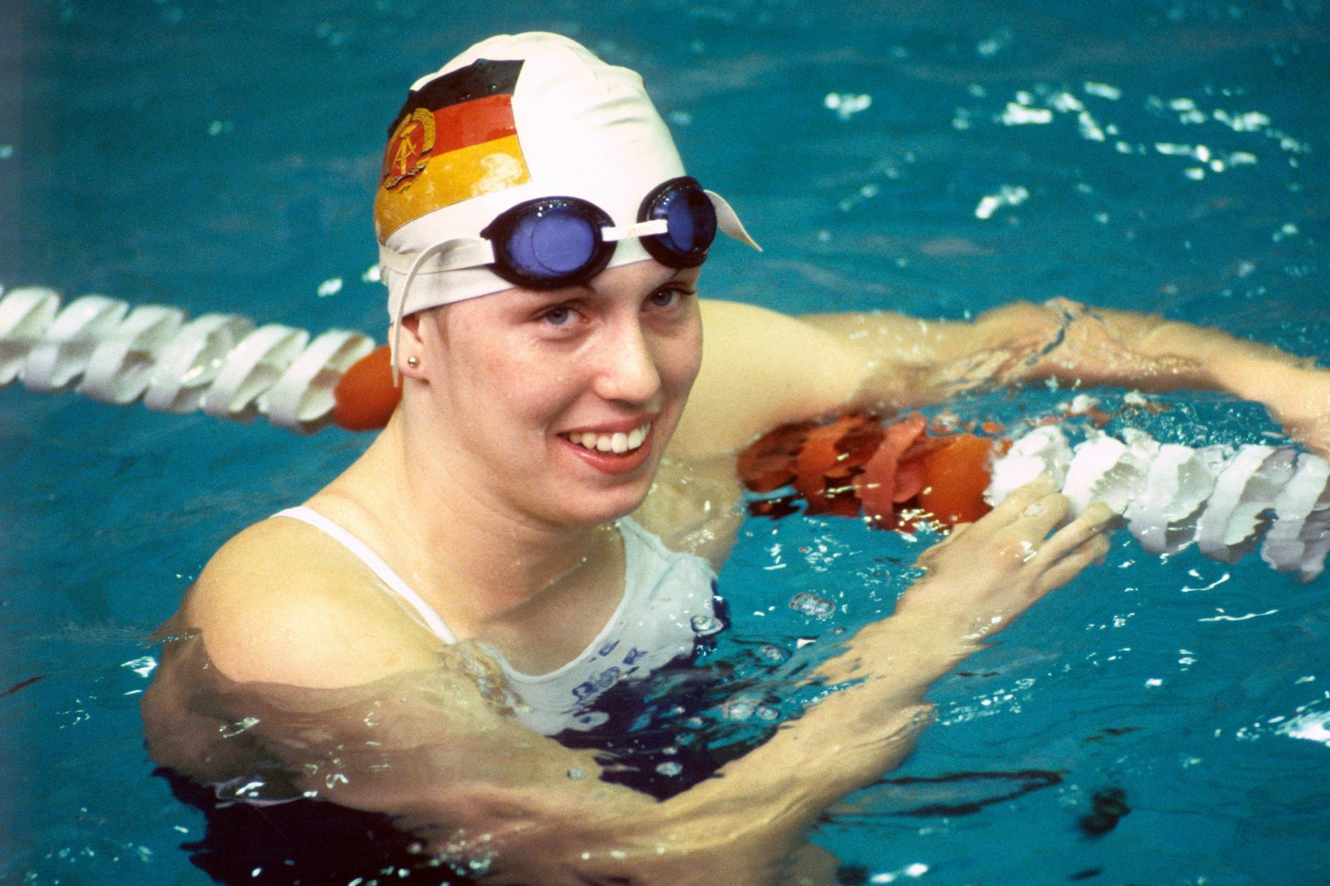 Bereits als Zweitklässlerin kommt Kathleen Nord durch eine Sichtung zum Schwimmen und wird damit Teil des DDR-Sportsystems.