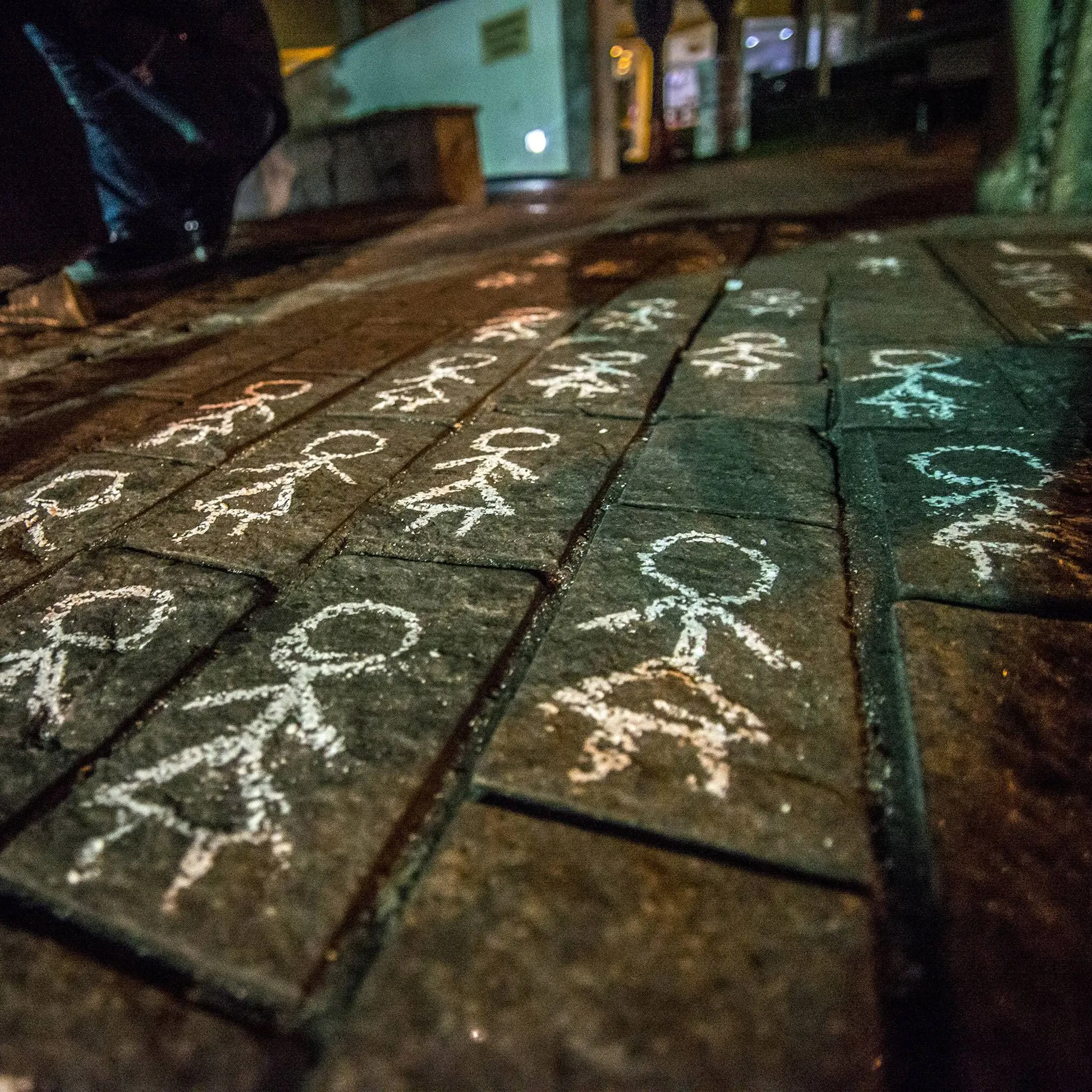 Image - Frauentag: Warum muss ich an Femizid denken, wenn ich alleine gehe?