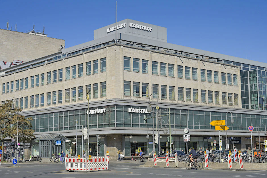 Seit Anfang Dezember hat der Stern vom Kiez im Galeria am Hermannplatz ein Zuhause gefunden.