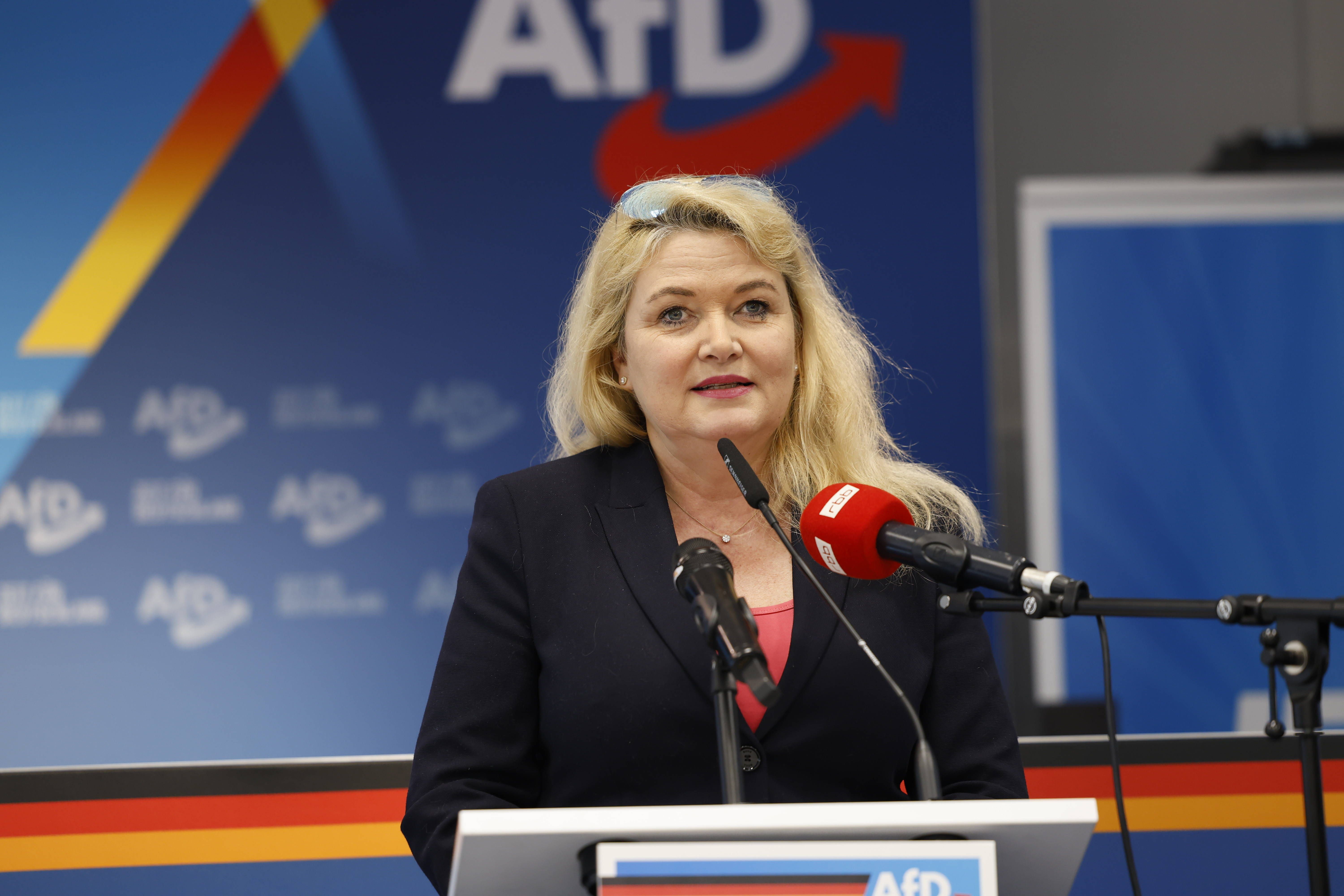 Aktuelle Umfrage Berliner Abgeordnetenhauswahl: AfD erstmals zweitstärkste Kraft