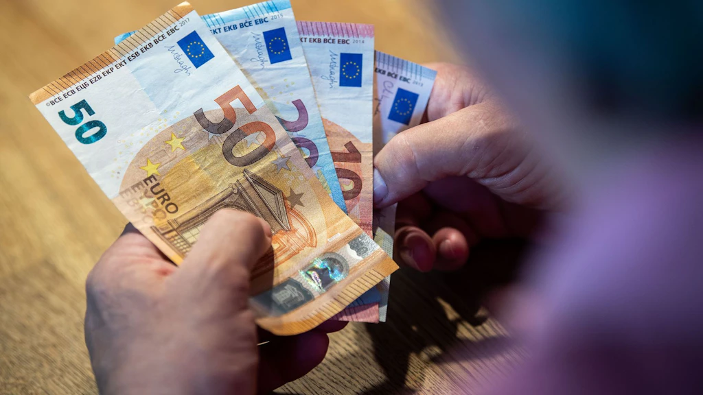 Renten-Plus im Juli noch höher als erwartet