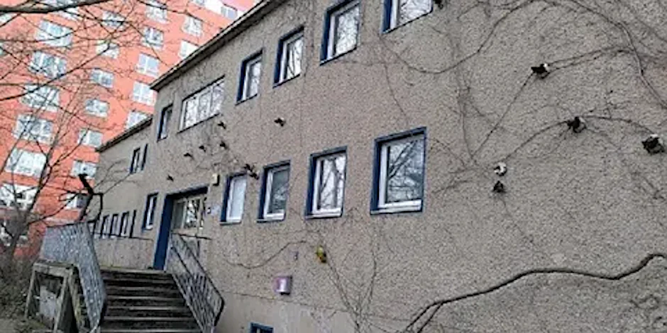 So sah der „Heikonaut“ vor dem Abriss aus. Zu DDR-Zeiten wurde der Bau als Kita genutzt, später wurde er als Kreativwerkstatt genutzt.