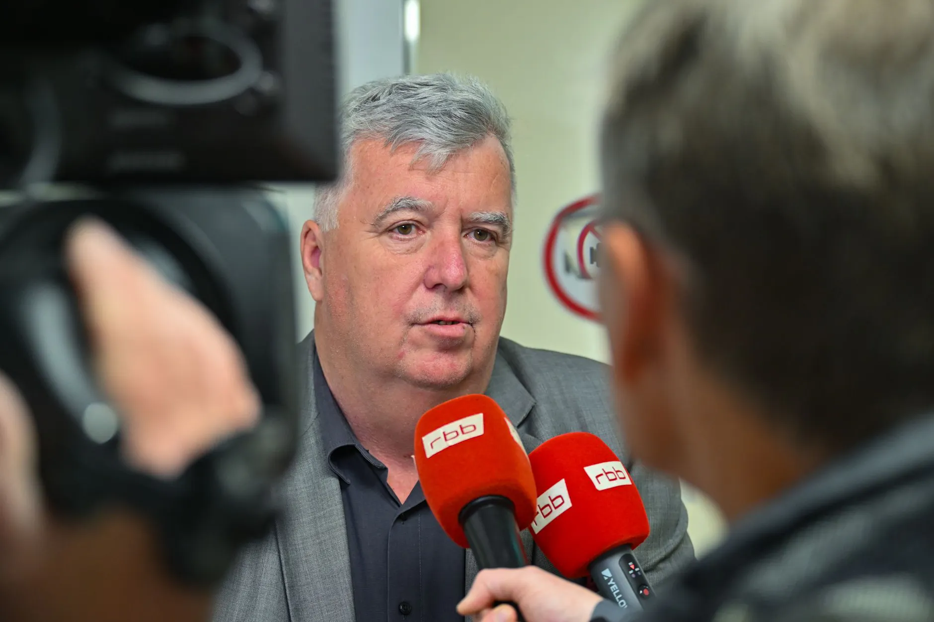 Gernot Schmidt (SPD), Landrat des Kreises Märkisch-Oderland, erklärte die Wahl in Strausberg für ungültig.